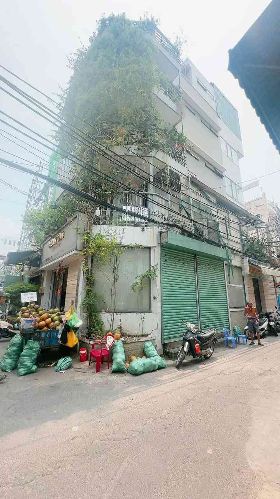 Nhà lô góc 5 tầng, hẻm to đẹp, kinh doanh cực đỉnh!