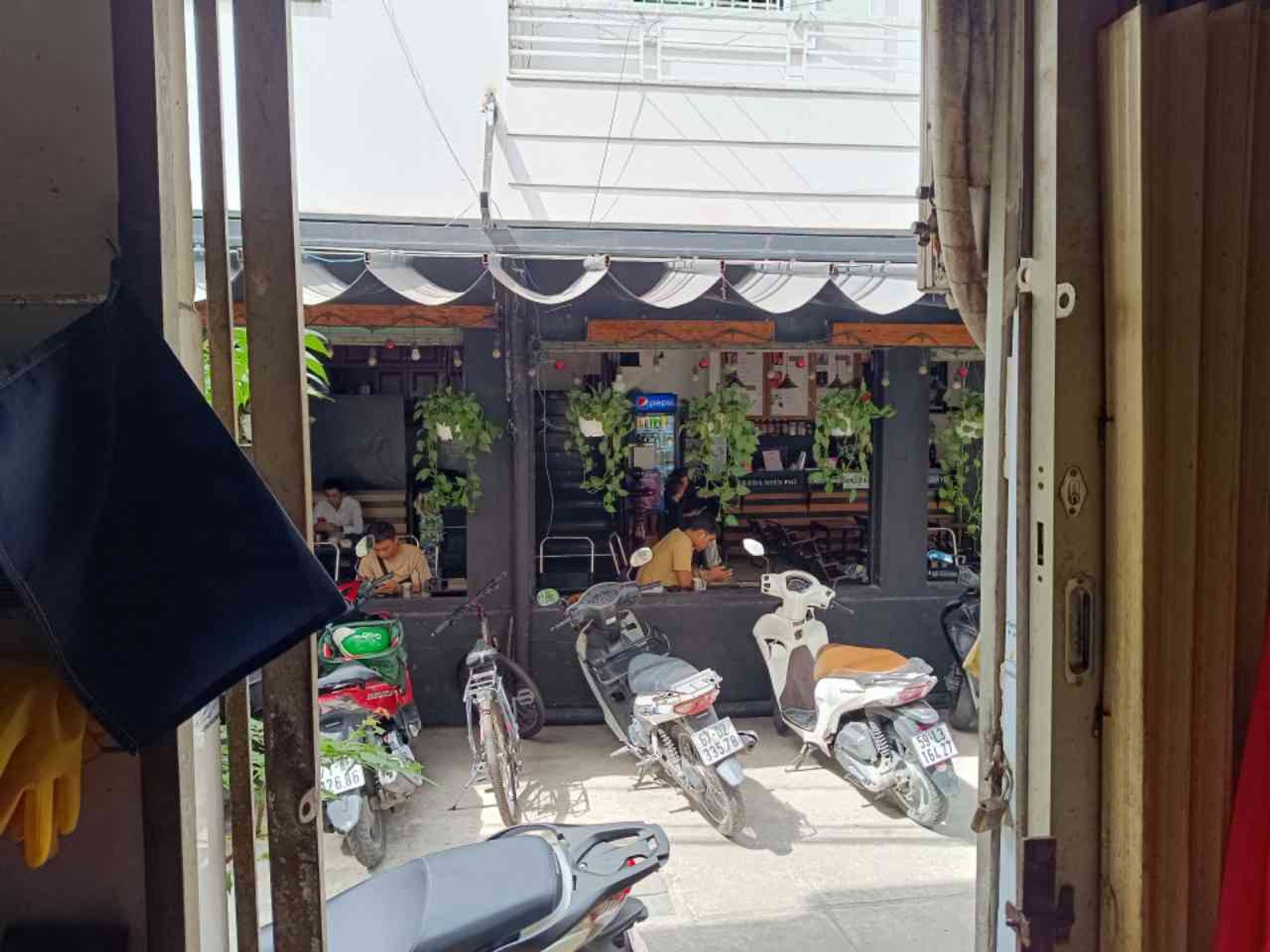 Bán nhà mặt phố 2 mặt tiền tại quận liền kề Phú Mỹ Hưng, Quận 7, diện tích 60m2 - 0934 194 634 Em Q