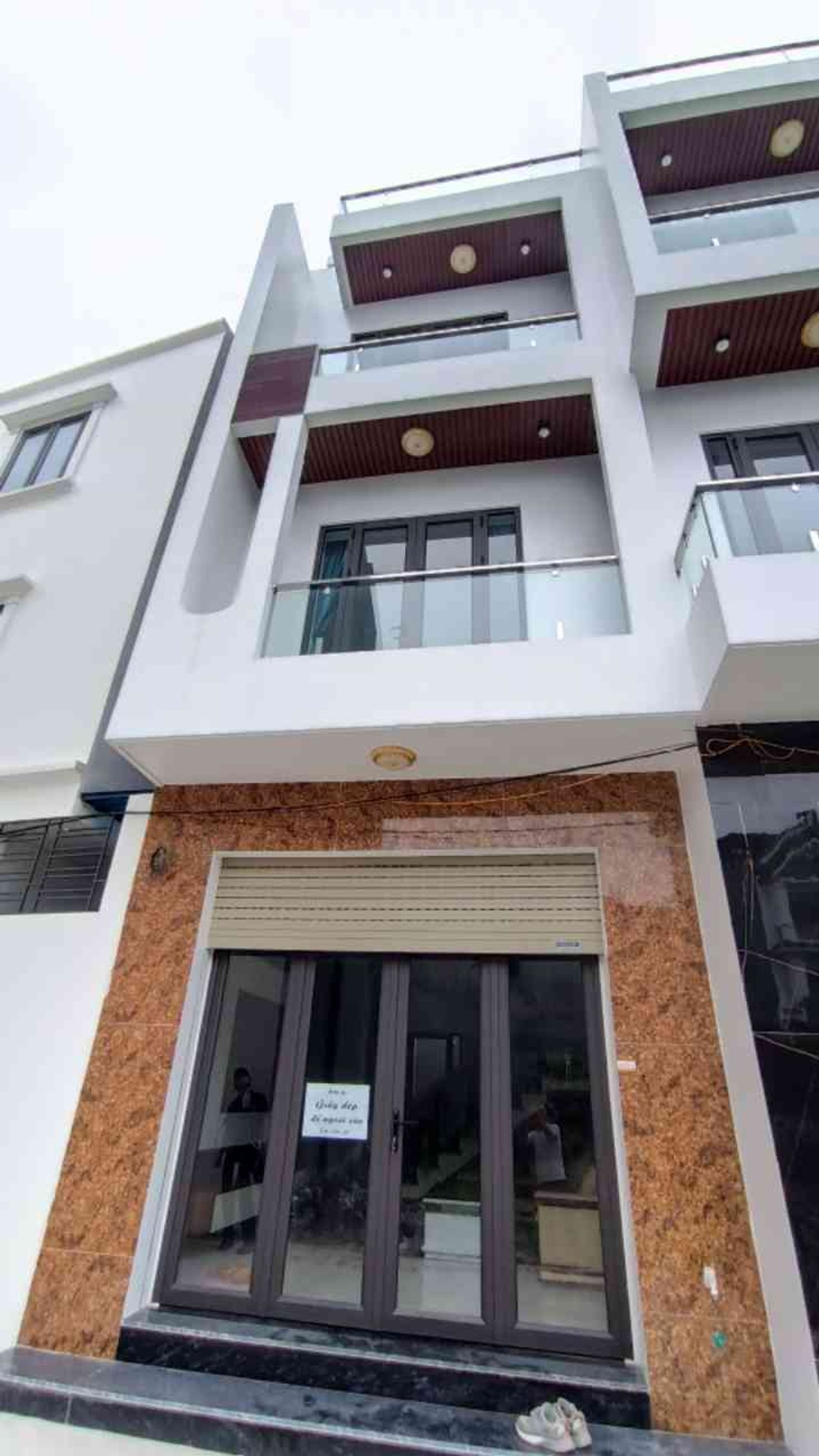 Nhà 4 tầng hiện đại tại Trang Quan, An Dương, Hải Phòng với thiết kế tinh tế và nội thất cao cấp