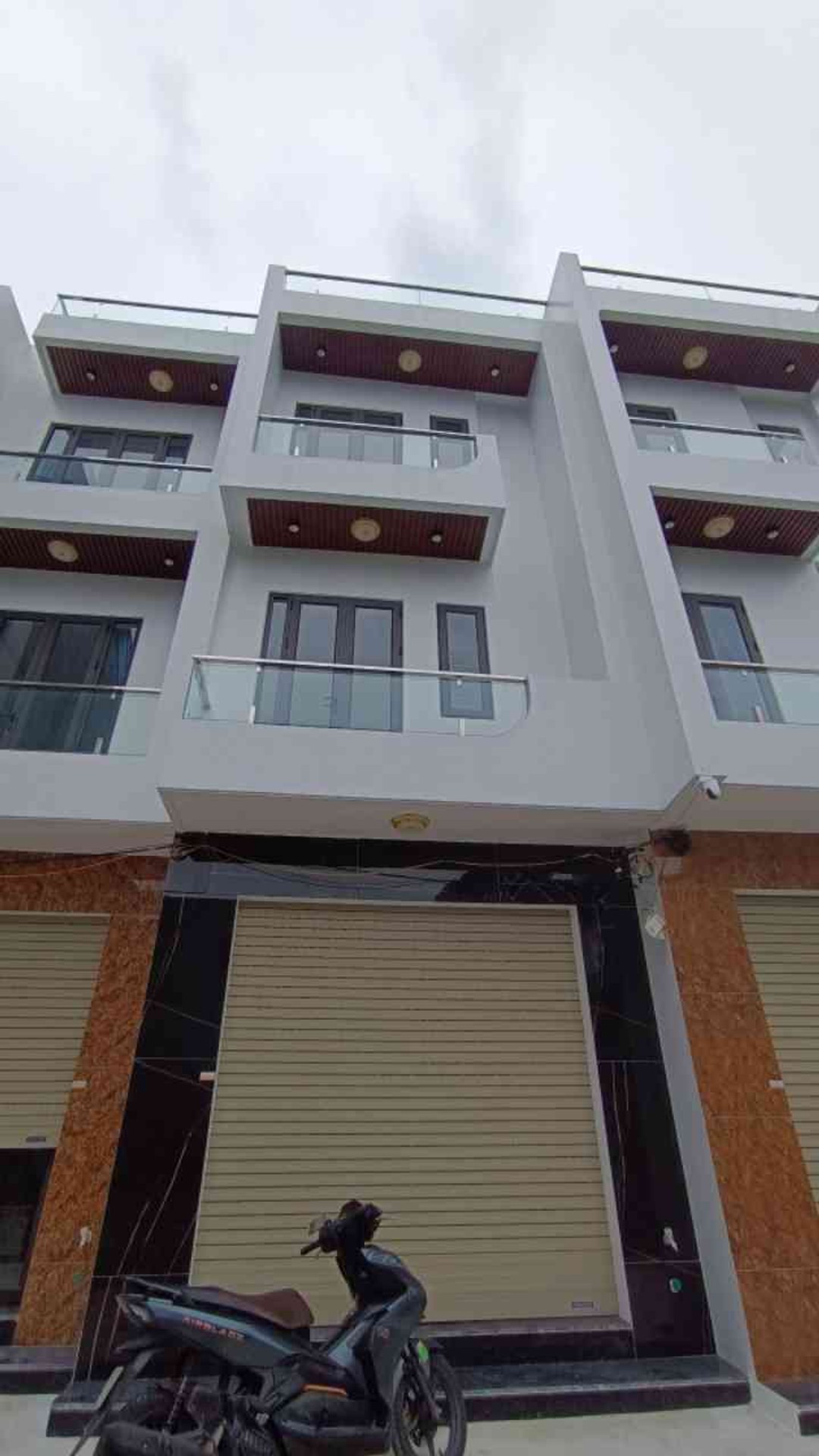 Nhà phố 4 tầng hiện đại tại An Đồng, An Dương với nội thất sang trọng