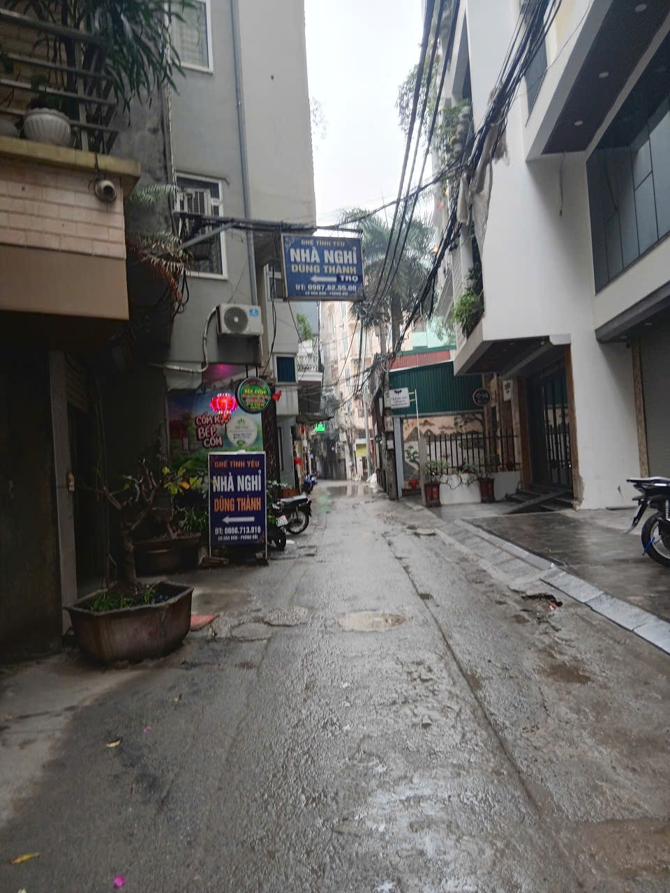 BÁN NHÀ MIẾU ĐẦM TỪ LIÊM-8 TẦNG THANG MÁY,ĐẸP LONG LANH ,10M RA Ô TÔ TRÁNH,30M RA BÃI Ô TÔ NGÀY ĐÊM