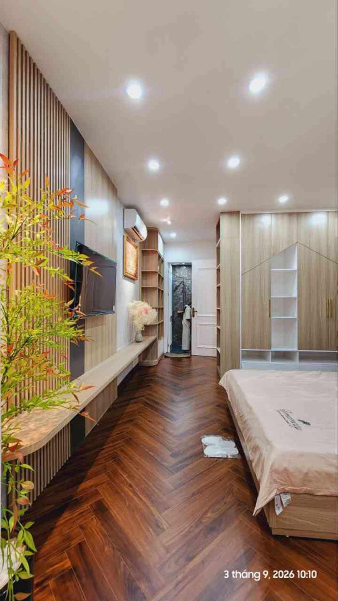 Bán nhà riêng 5 tầng, 32.2m² tại Tây Hồ, vị trí gần phố Thụy Khuê