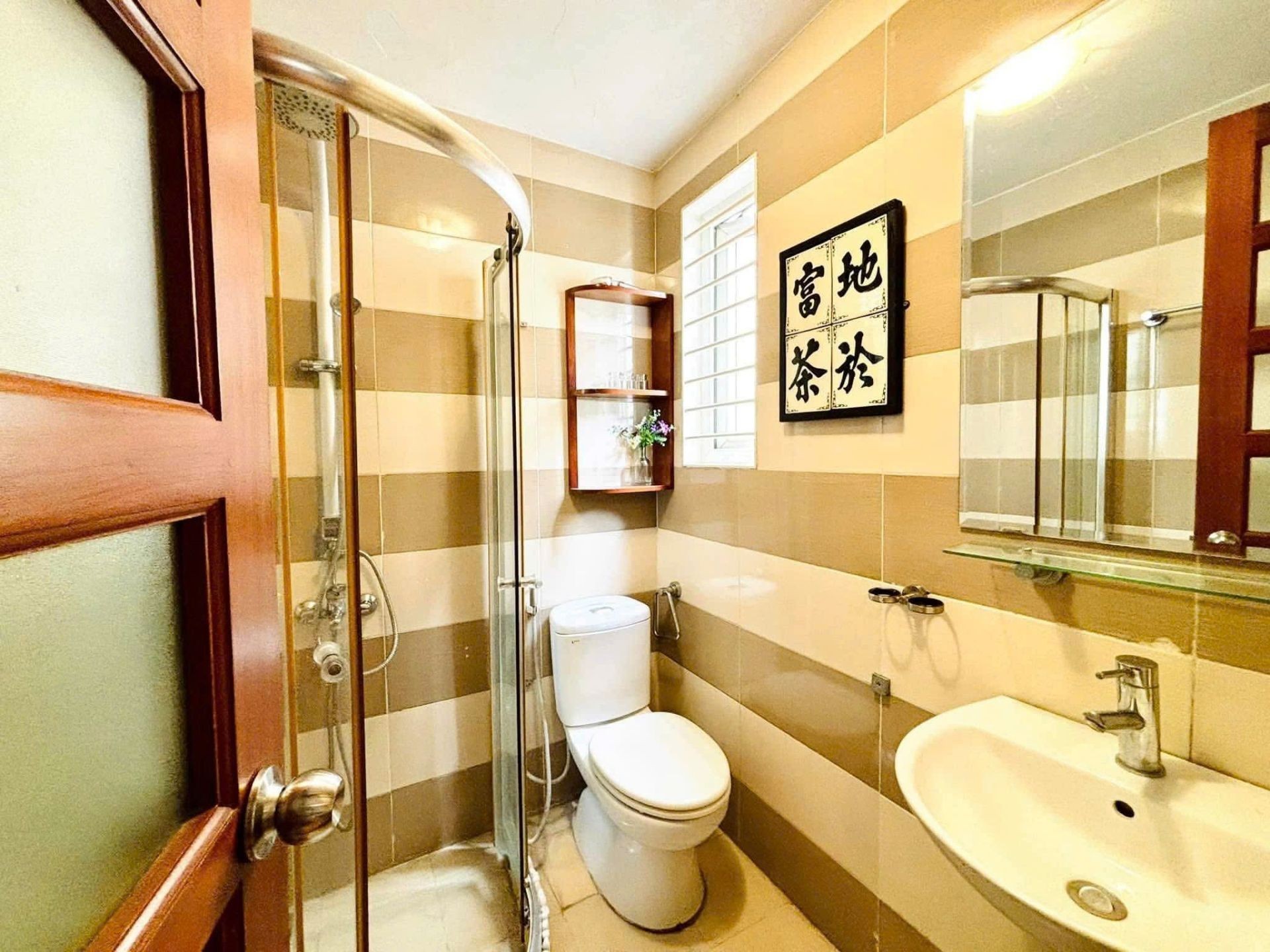 15M RA HỒ TÂY – LÔ GÓC 6 TẦNG – MT 5,2M- DÒNG TIỀN HOMESTAY CỰC ĐỈNH – CHỈ 14 TỶ - VŨ MIÊN