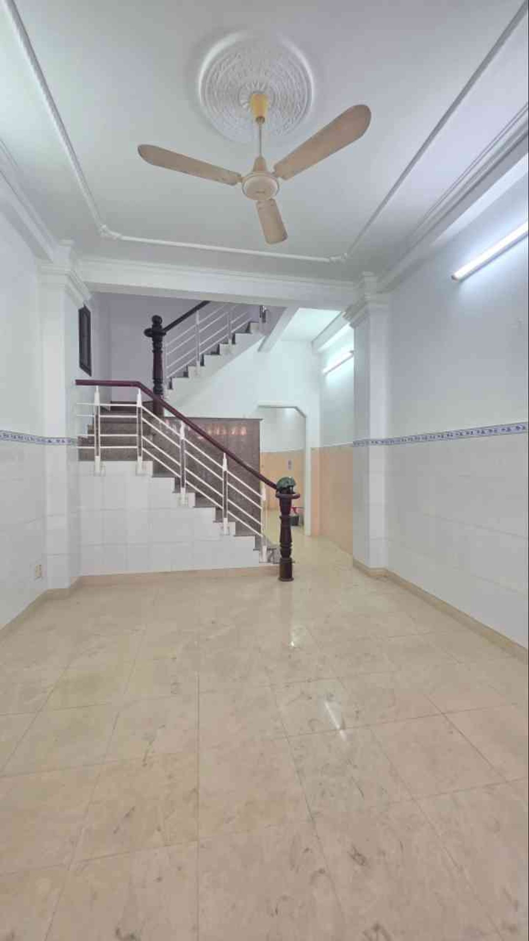 NHÀ NGAY QUẬN TÂN PHÚ - PHÚ THỌ HÒA - 51M2 - 4 TẦNG BTCT - CHÍNH CHỦ