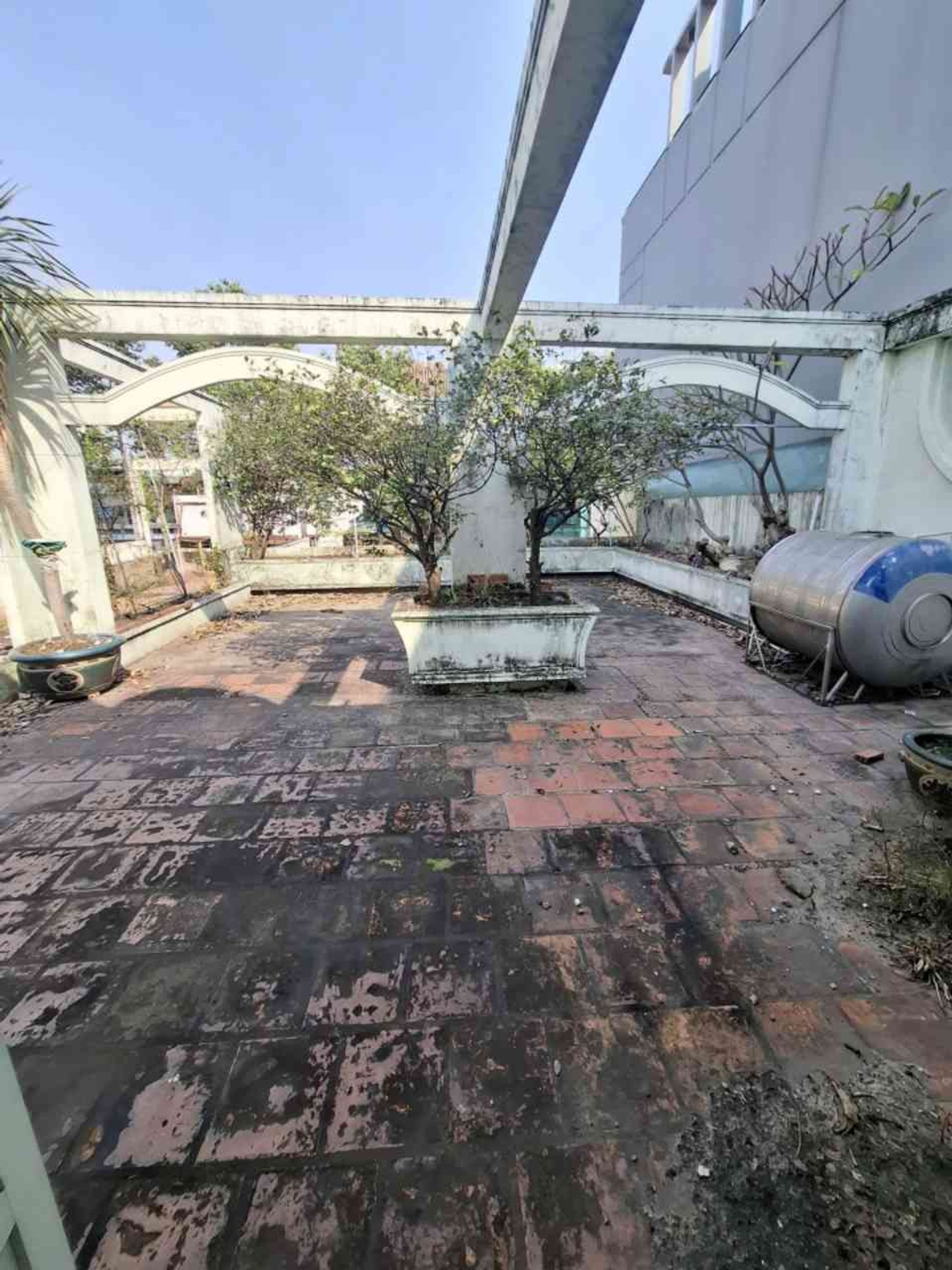 Nhà mặt phố Lý Thường Kiệt phường 8 quận Tân Bình diện tích 290m2, 3 tầng kiên cố
