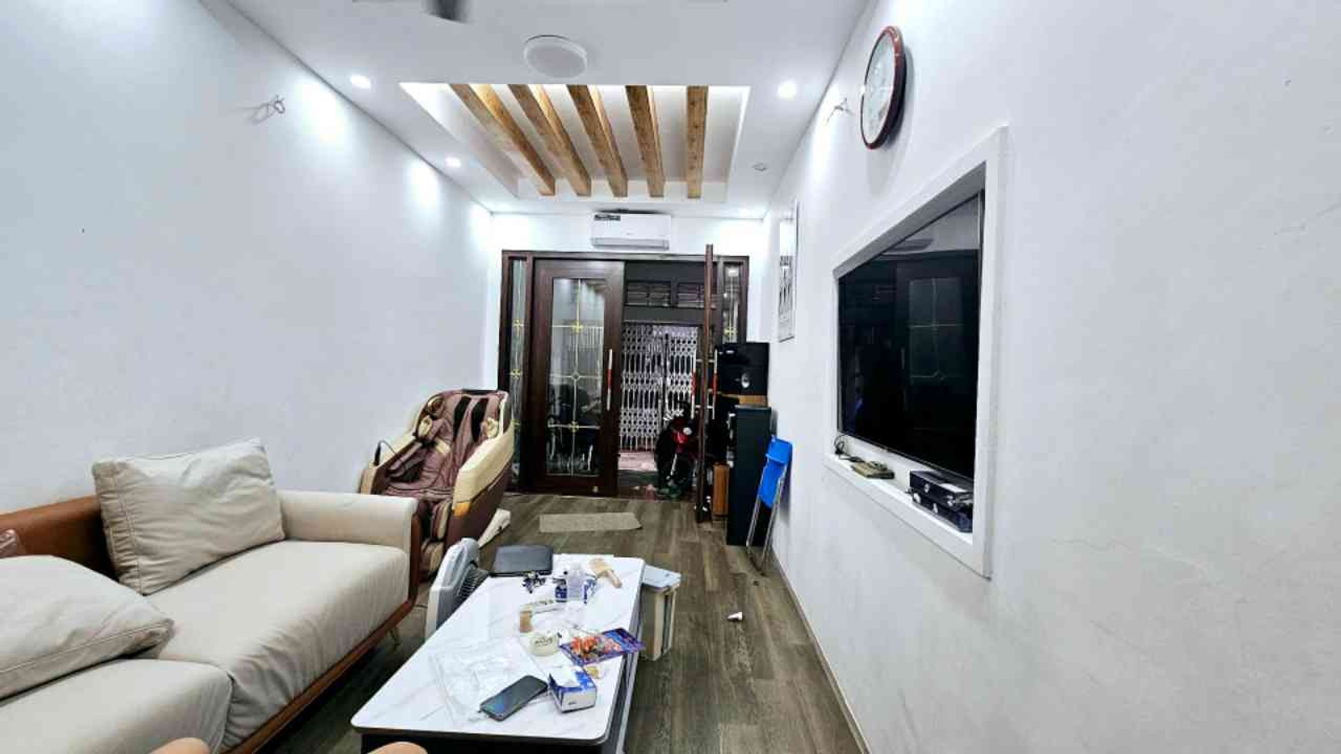 BÁN NHÀ MẠC THỊ BƯỞI - TIỆN ÍCH BẠT NGÀN - HÀNG XÓM TIME CITY HƯỞNG CHỌN TIỆN ÍCH