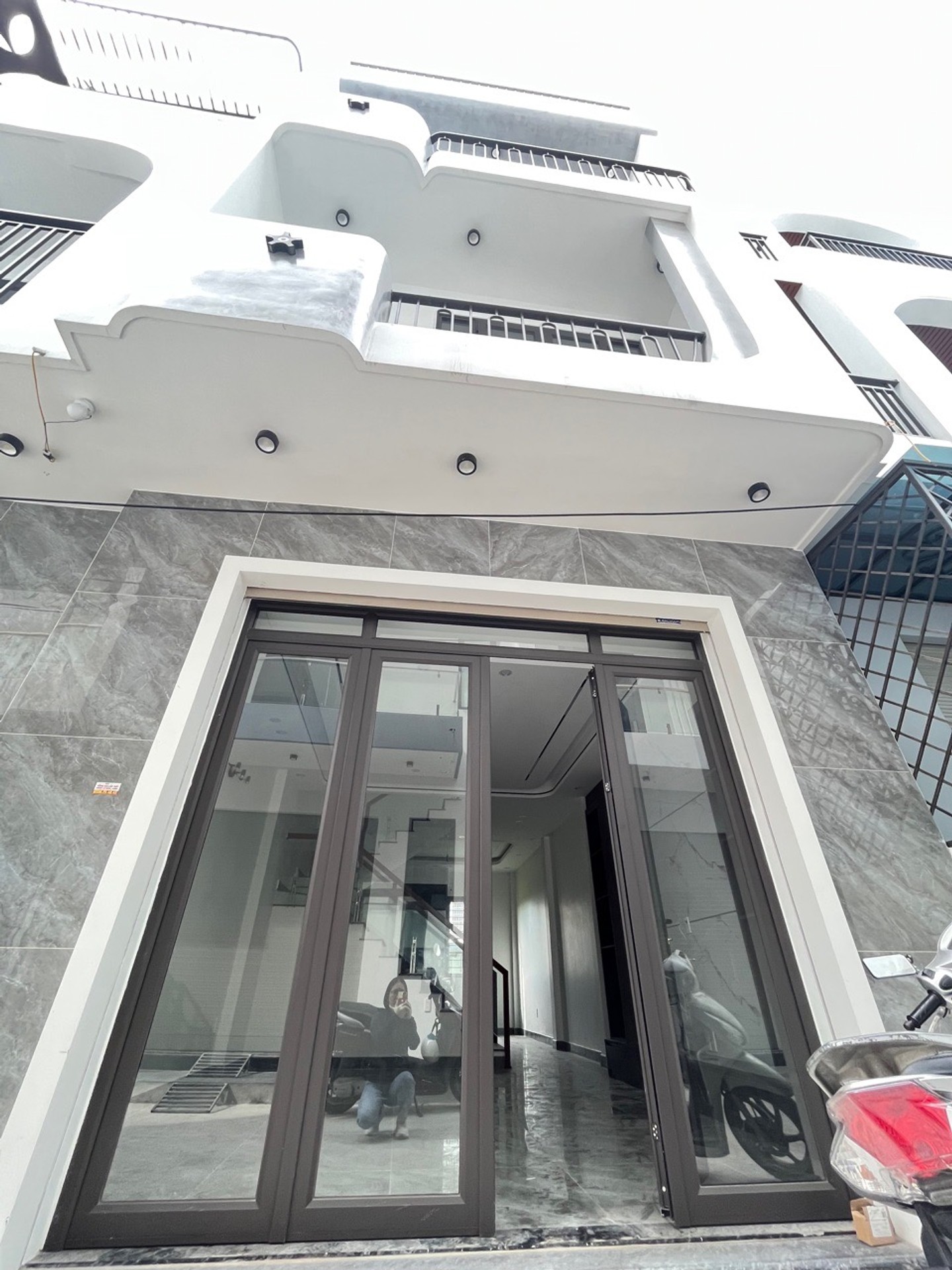 Bán nhà riêng 3 tầng tại phường An Dương, ngõ ô tô vào tận cửa