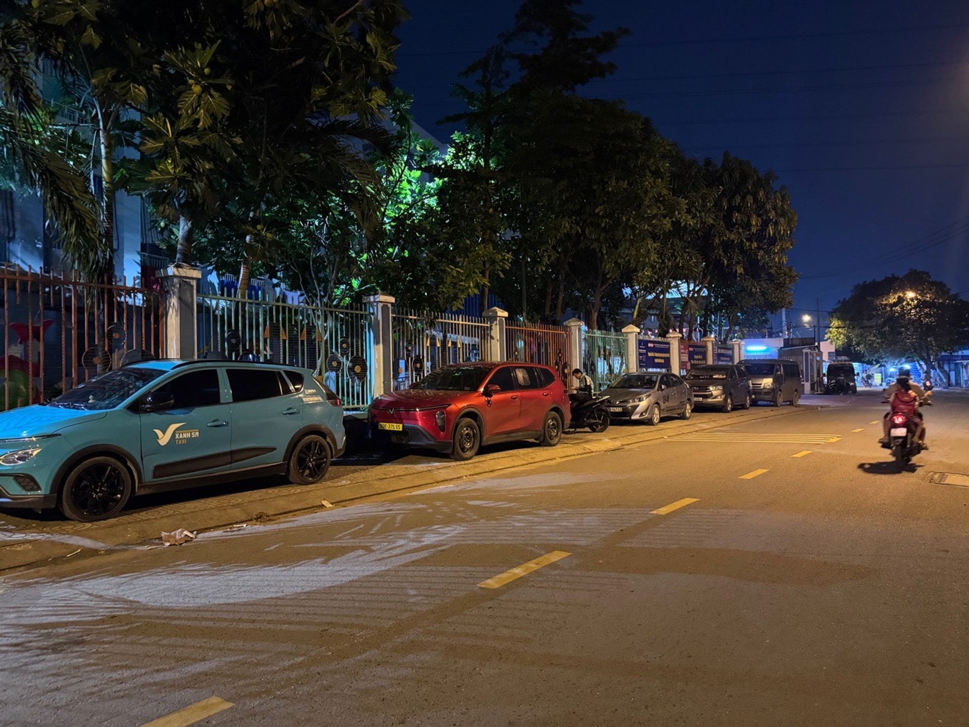 Nhà to giá rẻ khu vực chợ Bà Hom, Bình Tân