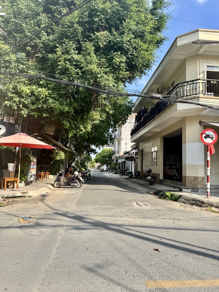 Bán nhà riêng 4 tầng phường Hiệp Thành quận 12, hẻm rộng, diện tích 88.1 m2