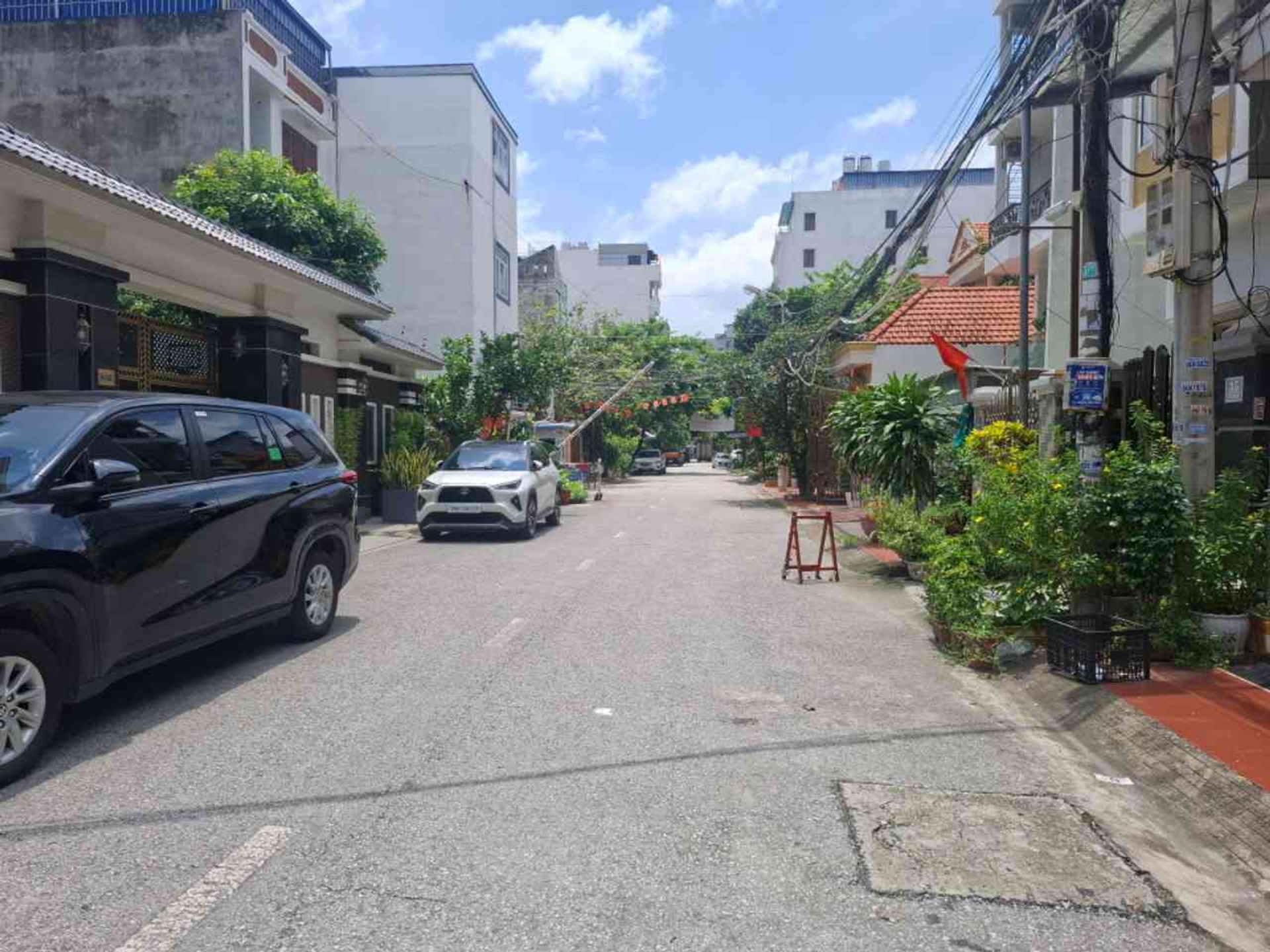 Nhà mặt phố 4 tầng khu Văn Cao - Hải Phòng thuận tiện kinh doanh và sinh hoạt