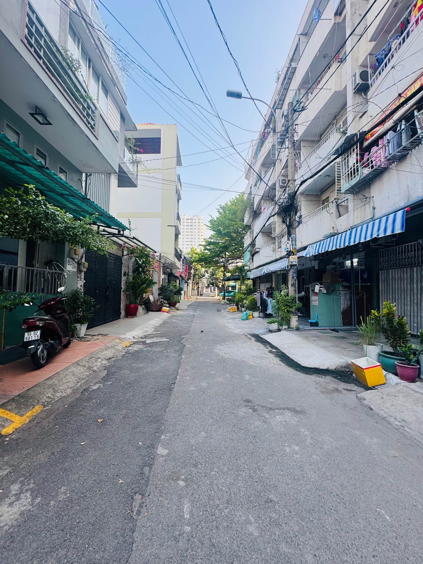 Nhà 2 tầng hẻm xe hơi Tân Quý giá 5.4 tỷ