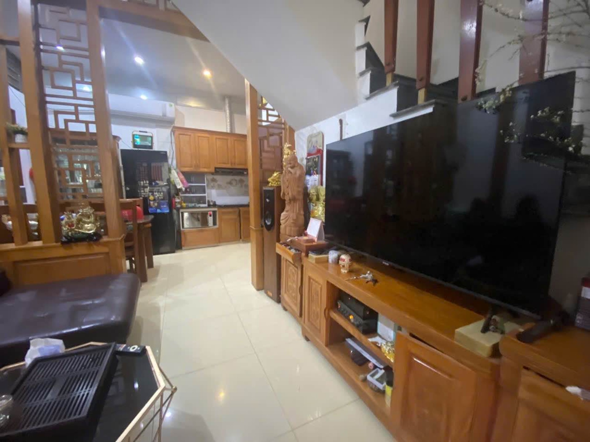 Bán nhà riêng 4 tầng lô góc tại Quang Minh, diện tích 45.9m², đường ô tô tránh