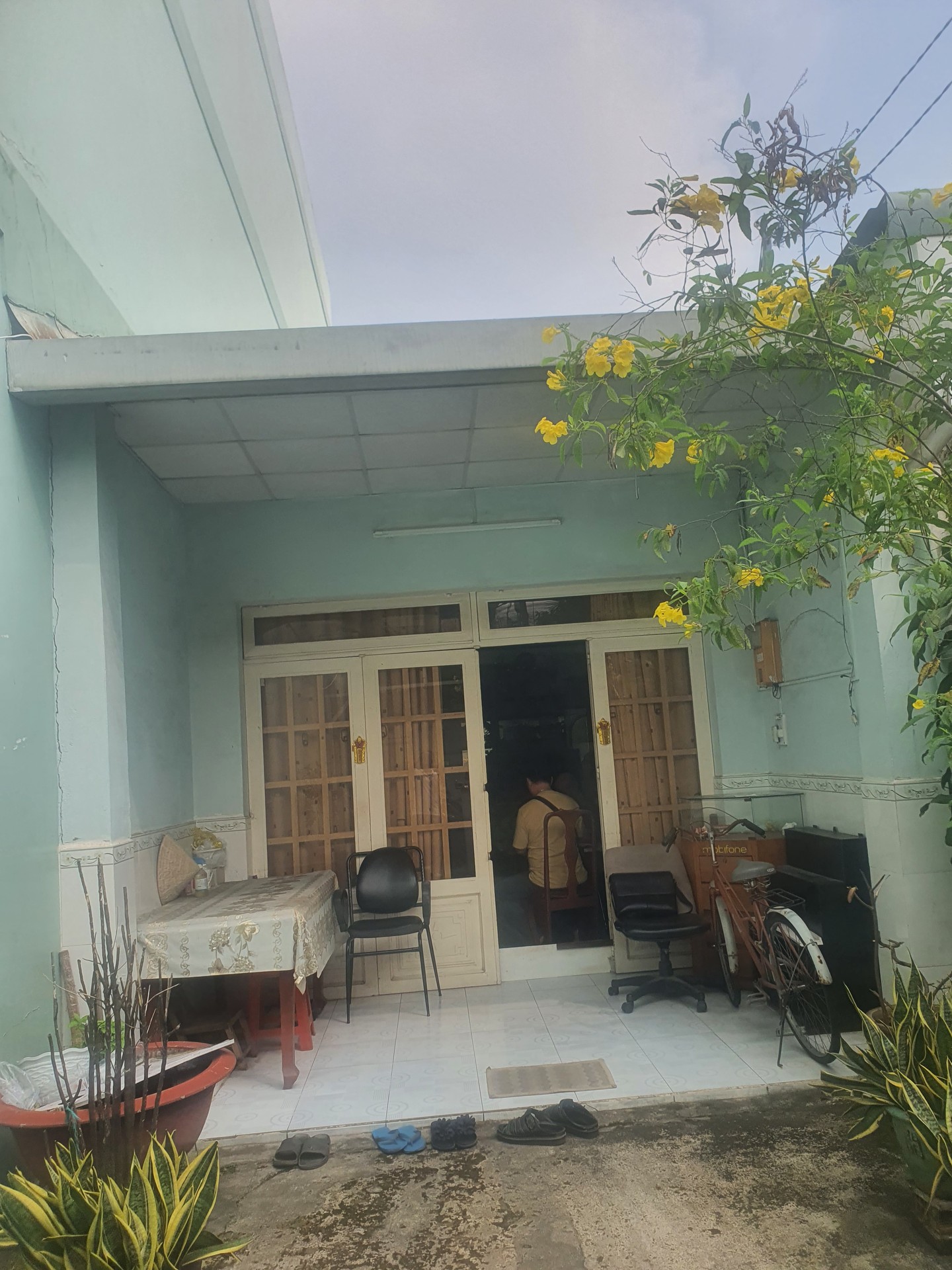 Nhà mặt phố Nguyễn Thái Sơn giá siêu hấp dẫn, diện tích rộng
