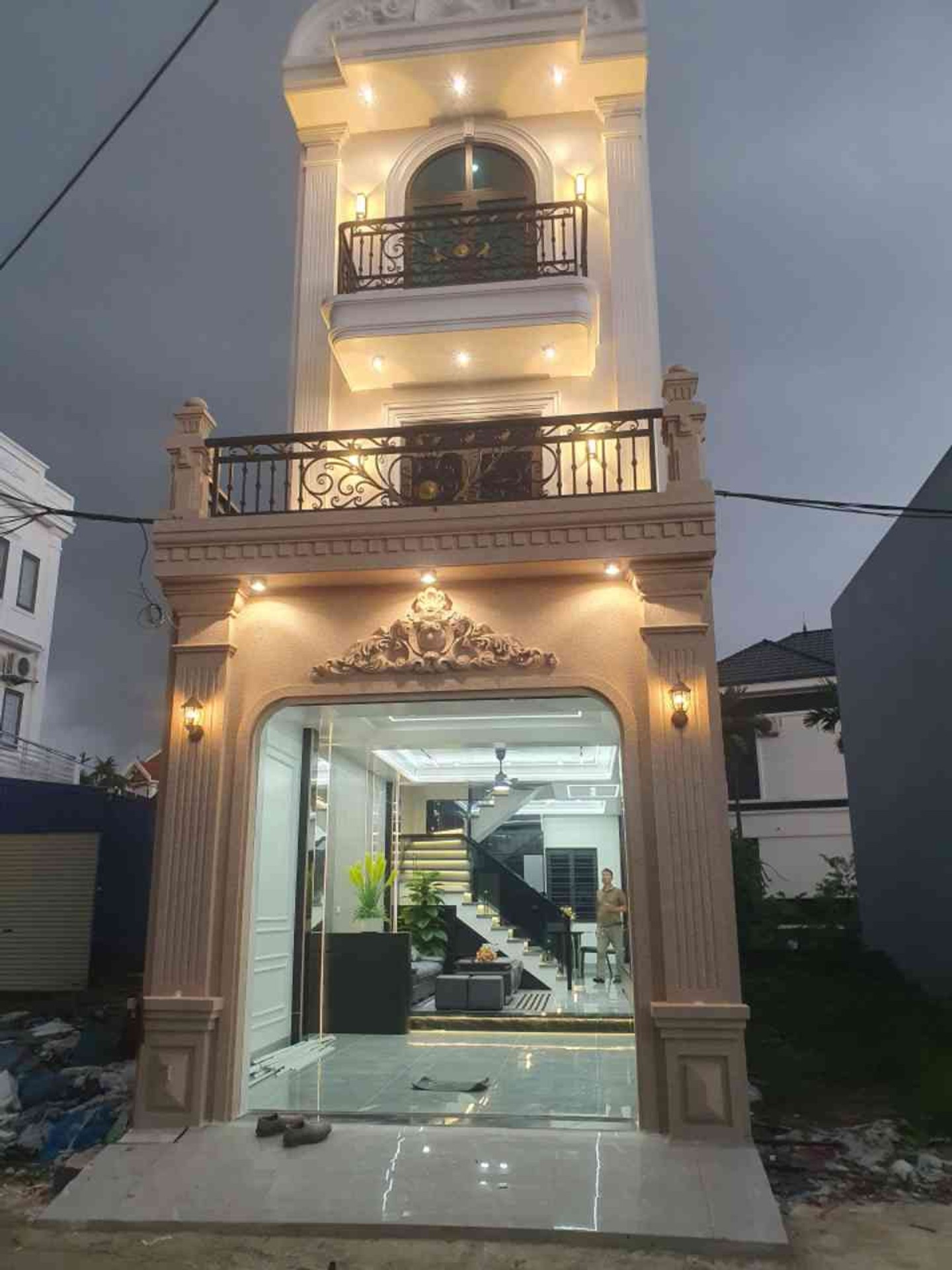 Bán nhà riêng 3 tầng tại Nhất Trí Đặng Cương, có gara ô tô, pháp lý cơ sở