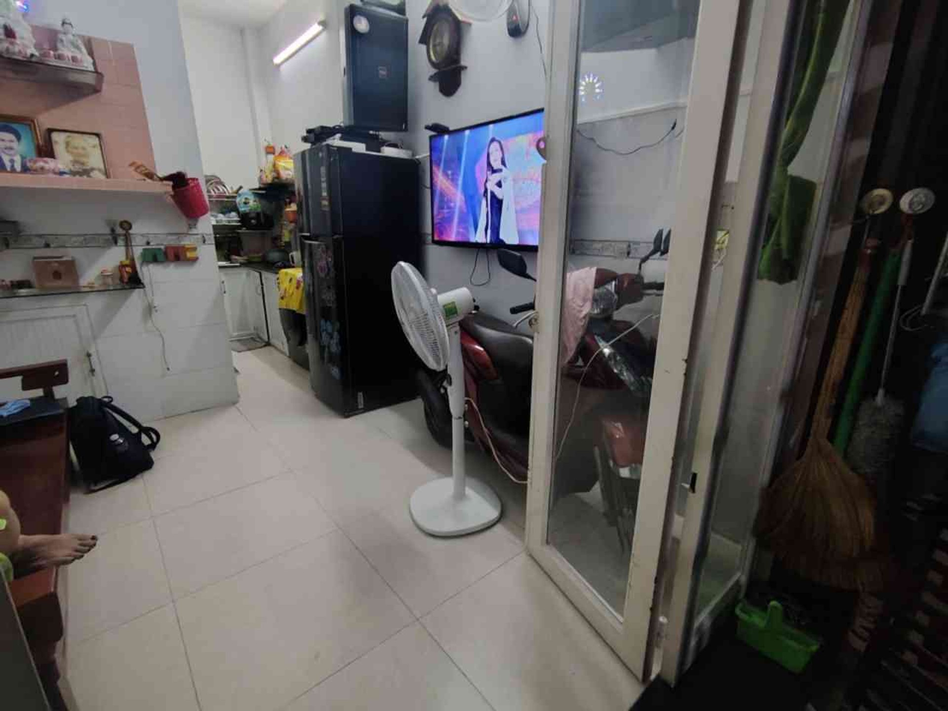 Bán nhà 4 tầng kiên cố tại Mễ Cốc Quận 8 giá 2.8 tỷ