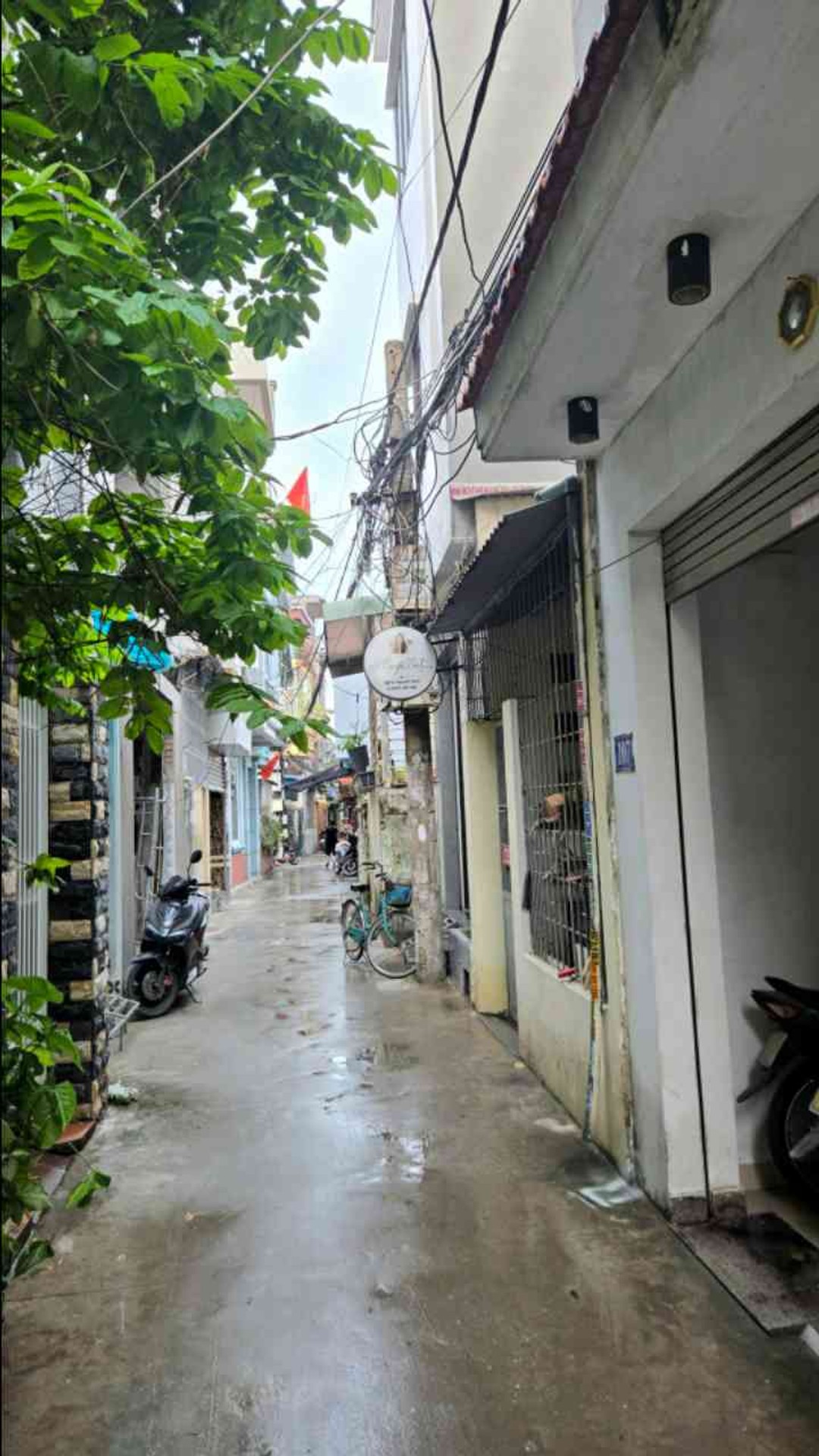 Nhà lô góc 4 tầng tại khu vực trung tâm, thiết kế thông minh thoáng sáng