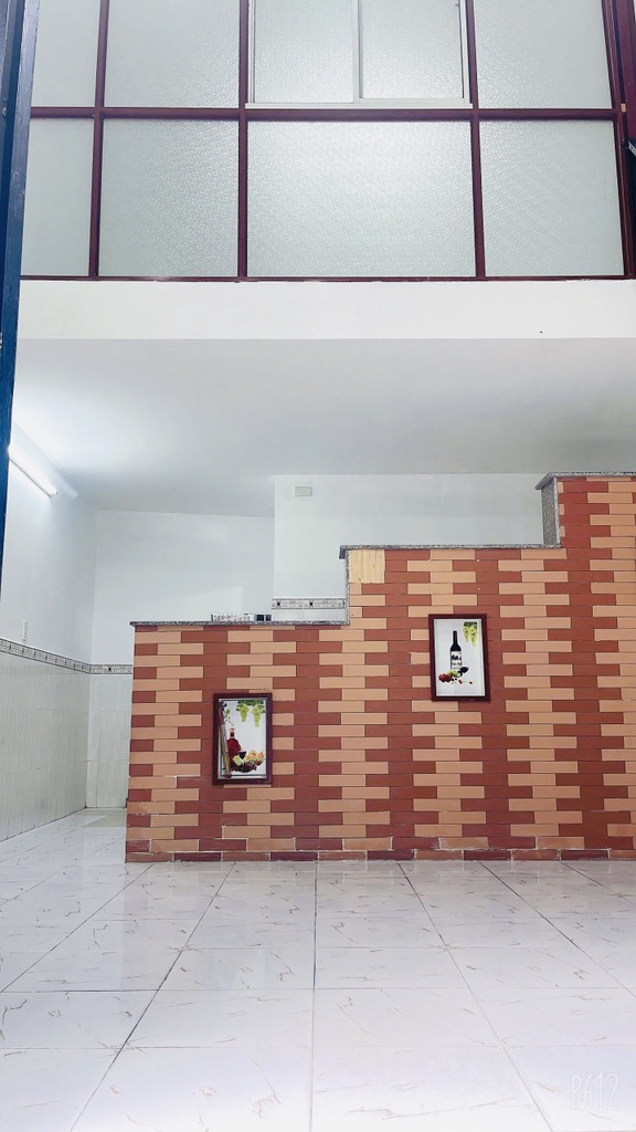 Nhà rộng, mặt tiền lớn, hẻm xe hơi ở Gò Vấp
