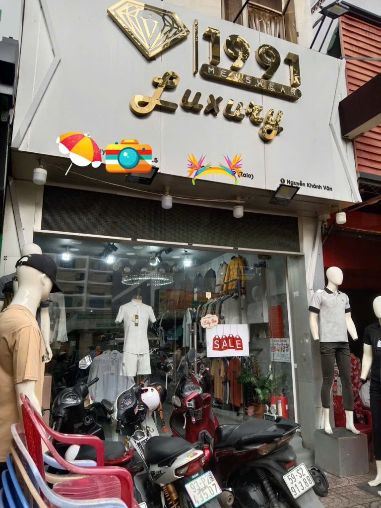 Nhà mặt tiền Nguyễn Trãi 4 tầng thiết kế hiện đại, giá hấp dẫn