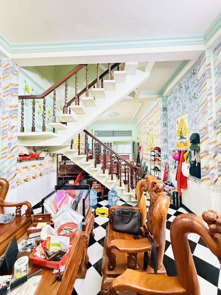 NHÀ SÁT MẶT TIỀN ĐƯỜNG ĐIỆN BIÊN PHỦ - 75m2 ( 4 x 17m) NỞ HẬU 5M - 4PN - NHỈNH 8 TỶ
