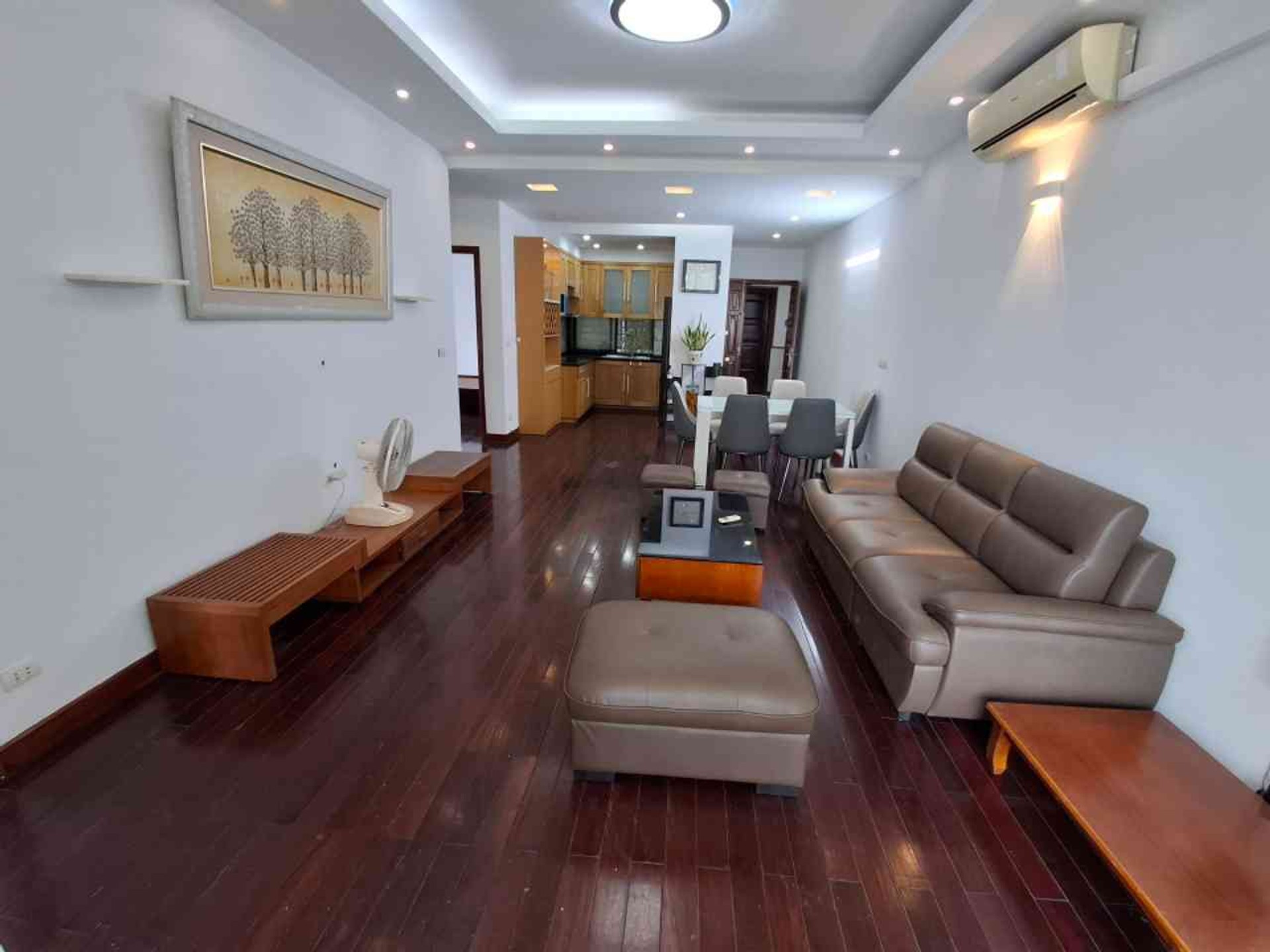 Căn hộ lô góc 3PN view Vincom Ba Đình, sống sang trọng giữa trung tâm