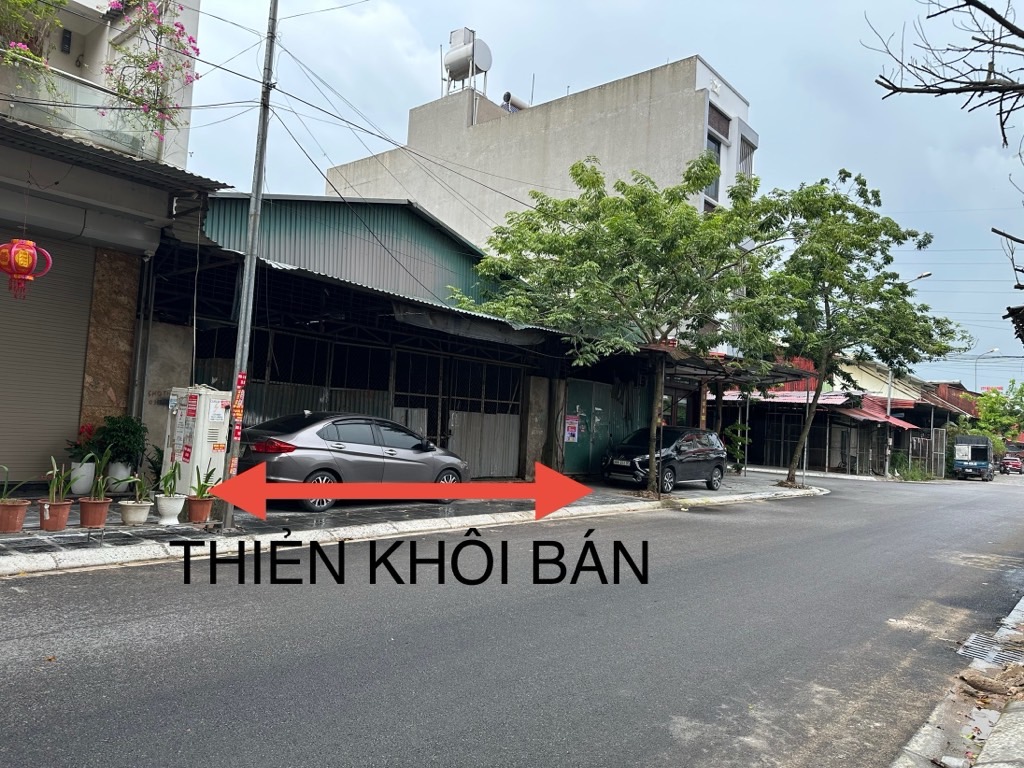Bán nhà mặt phố 90m2 tại Phù Khê kinh doanh sầm uất