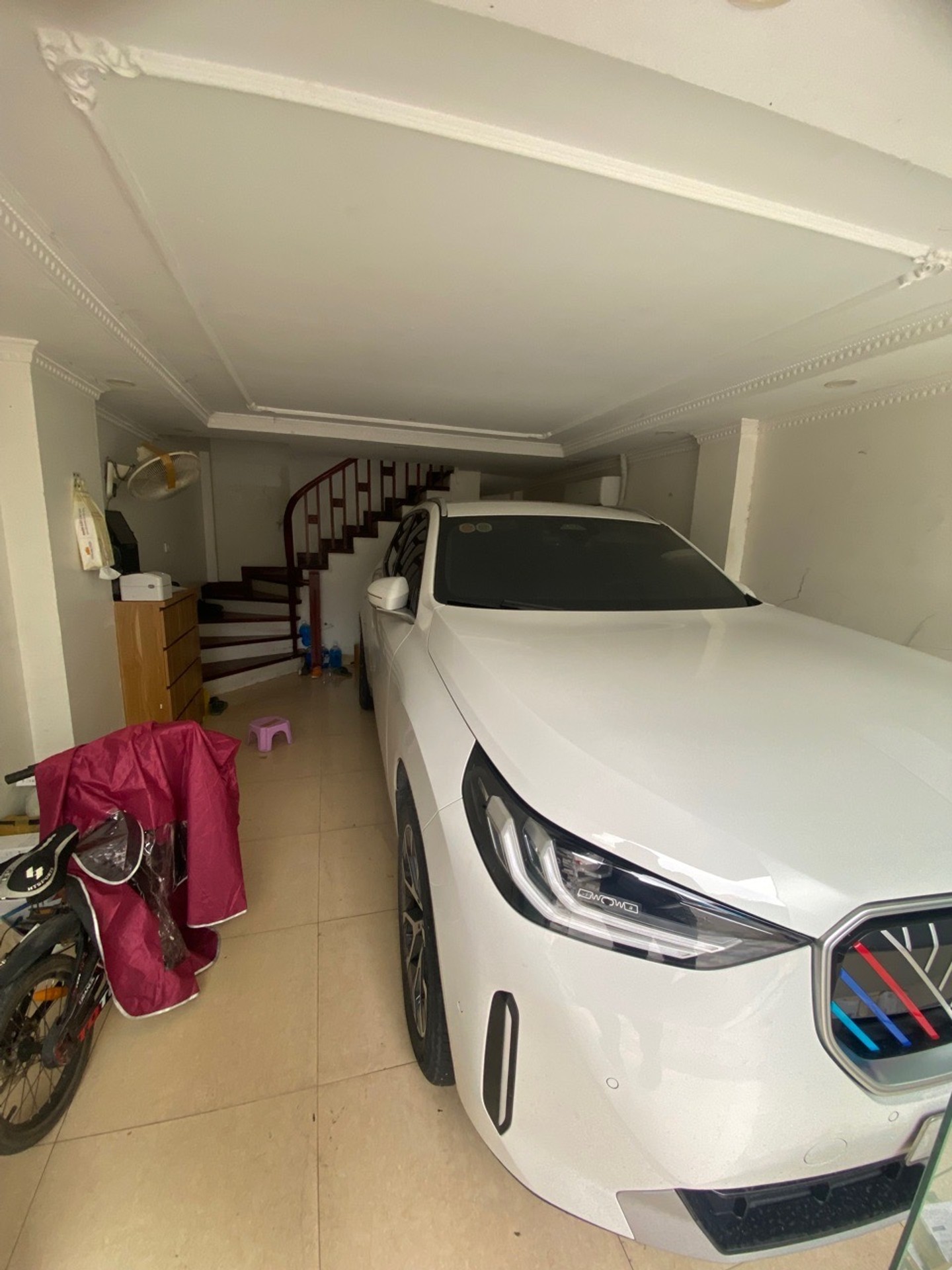 Bán nhà 6 tầng 32m2 tại nguyễn văn linh oto vào nha gần chợ Đồng Dinh