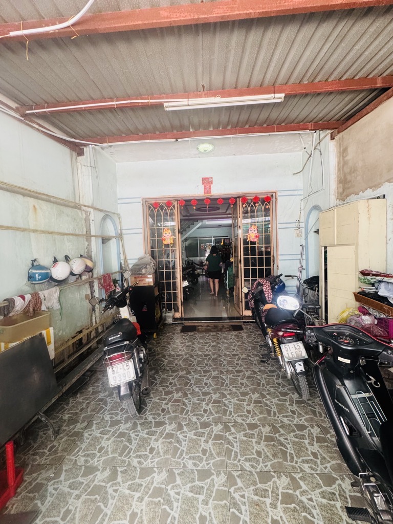 Cơ hội hiếm có sở hữu đất tặng nhà rộng 132m2 ngay trung tâm quận 6