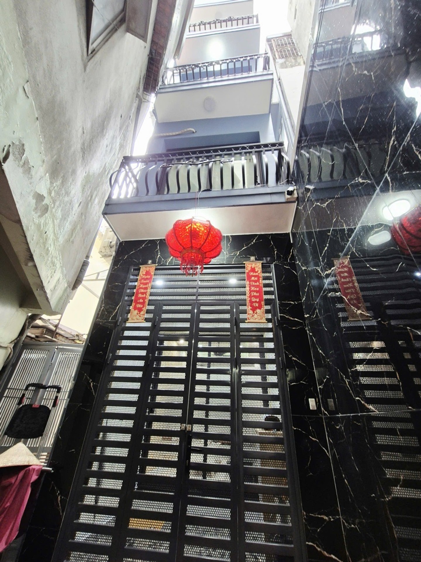 Bán nhà 4 tầng khu tài chính, diện tích 50m2, giá 8 tỷ