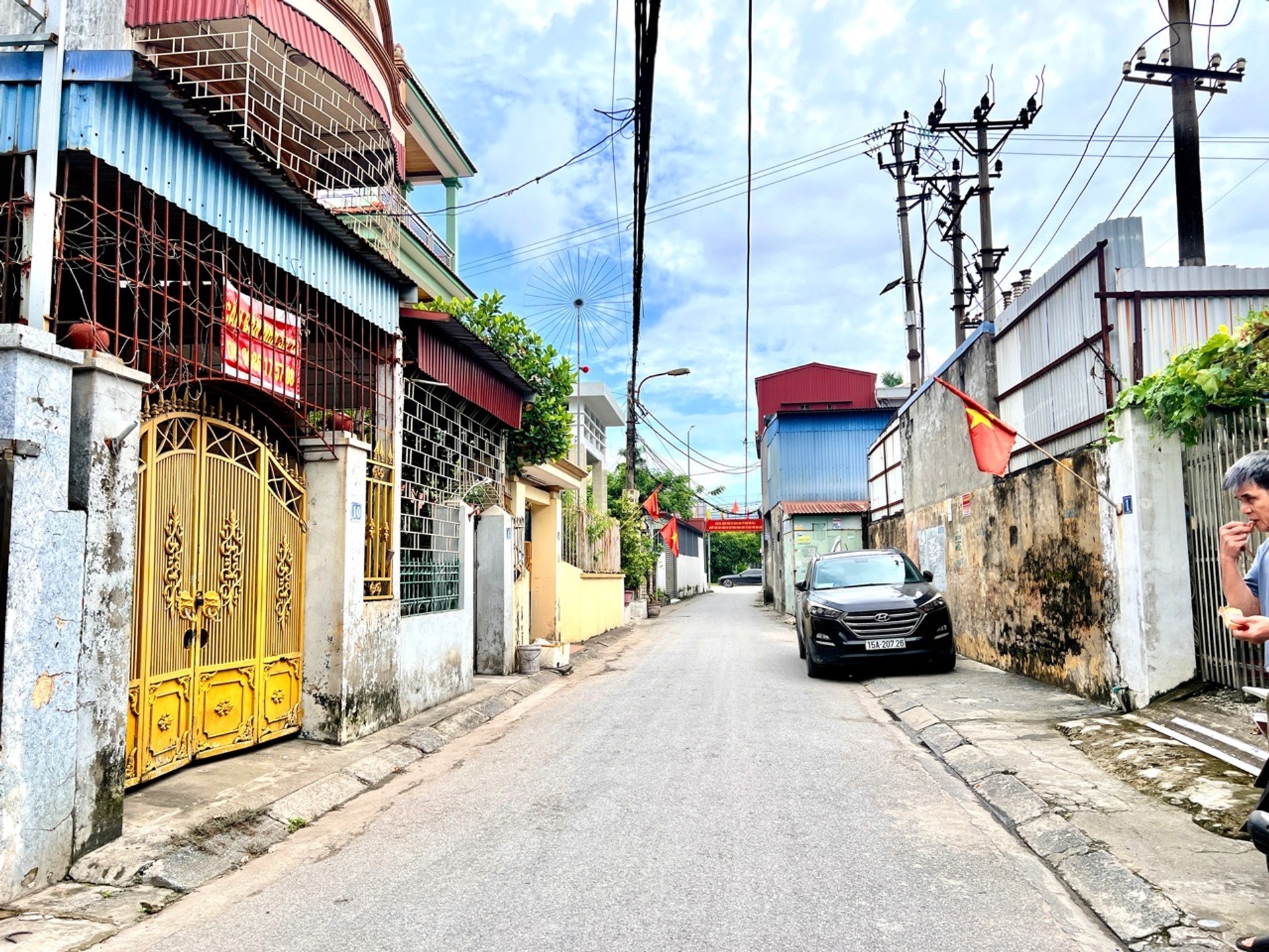 Nhà riêng 2 tầng tiện nghi khu vực Hùng Vương với vị trí thuận lợi