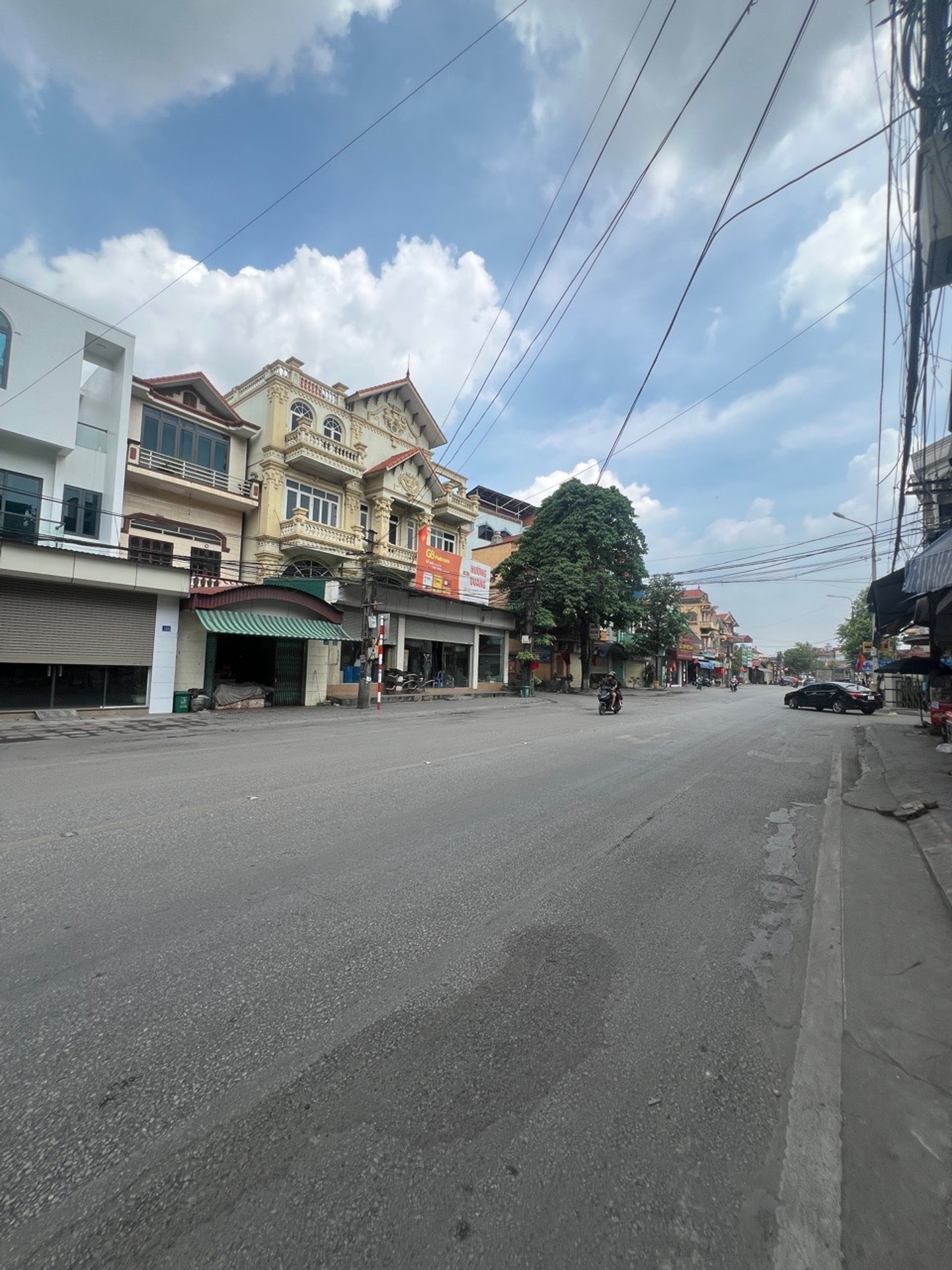 Nhà mặt phố tại quận Đống Đa, diện tích 67 m2, thiết kế thuận tiện kinh doanh hoặc cho thuê