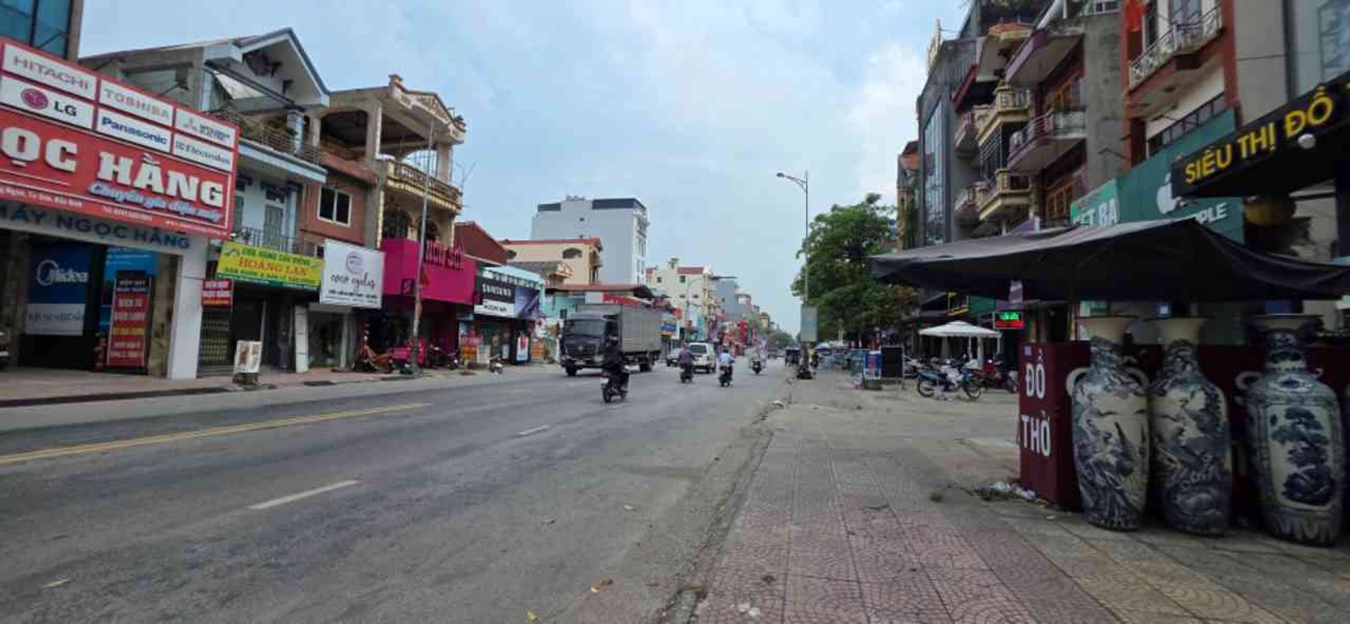 Bán nhà mặt phố Trần Phú, TP Từ Sơn, 100m², kinh doanh sầm uất