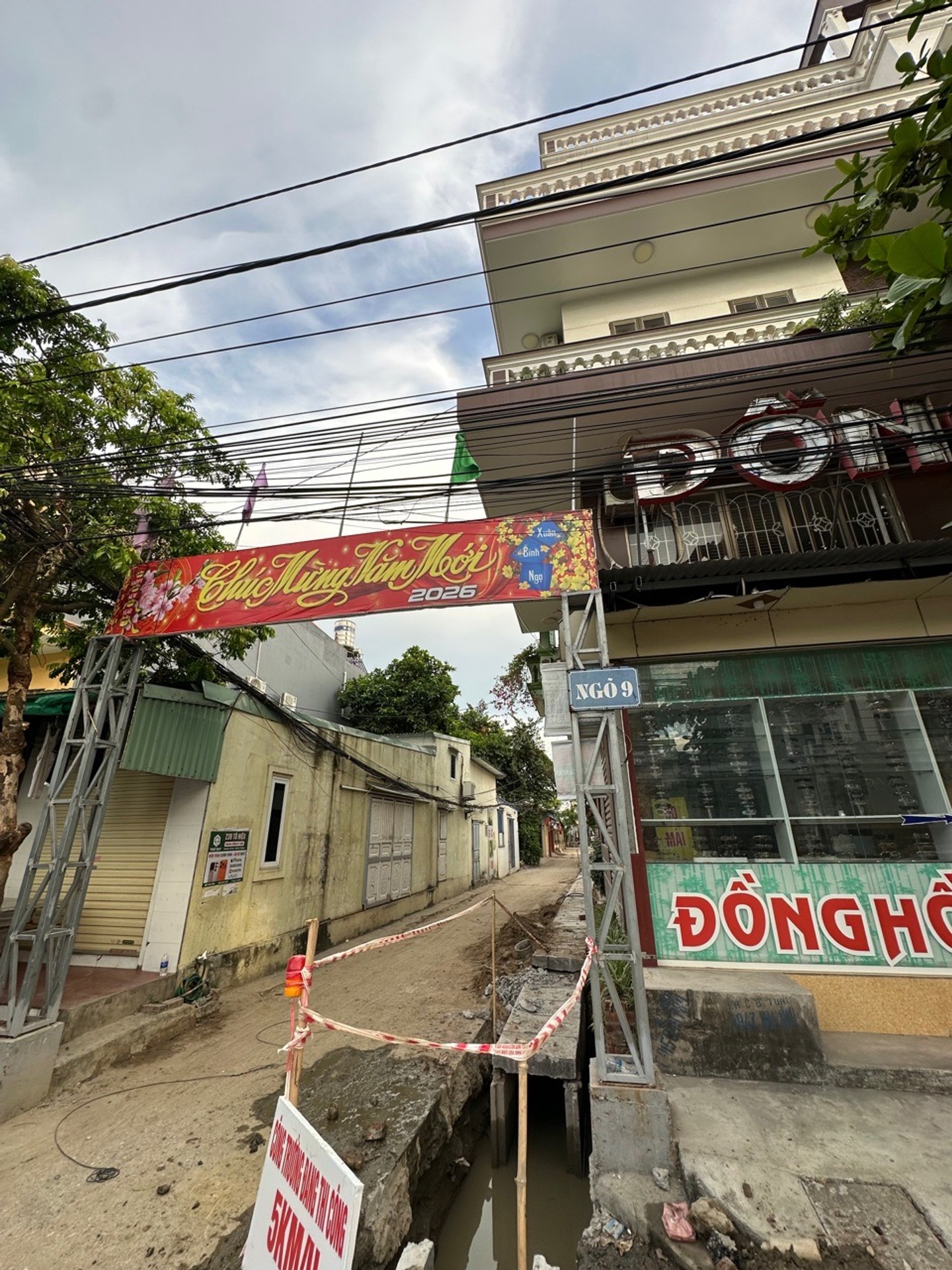 Cơ hội sở hữu nhà phố 4 tầng hiện đại tại An Dương với ô tô đỗ cửa giá tốt