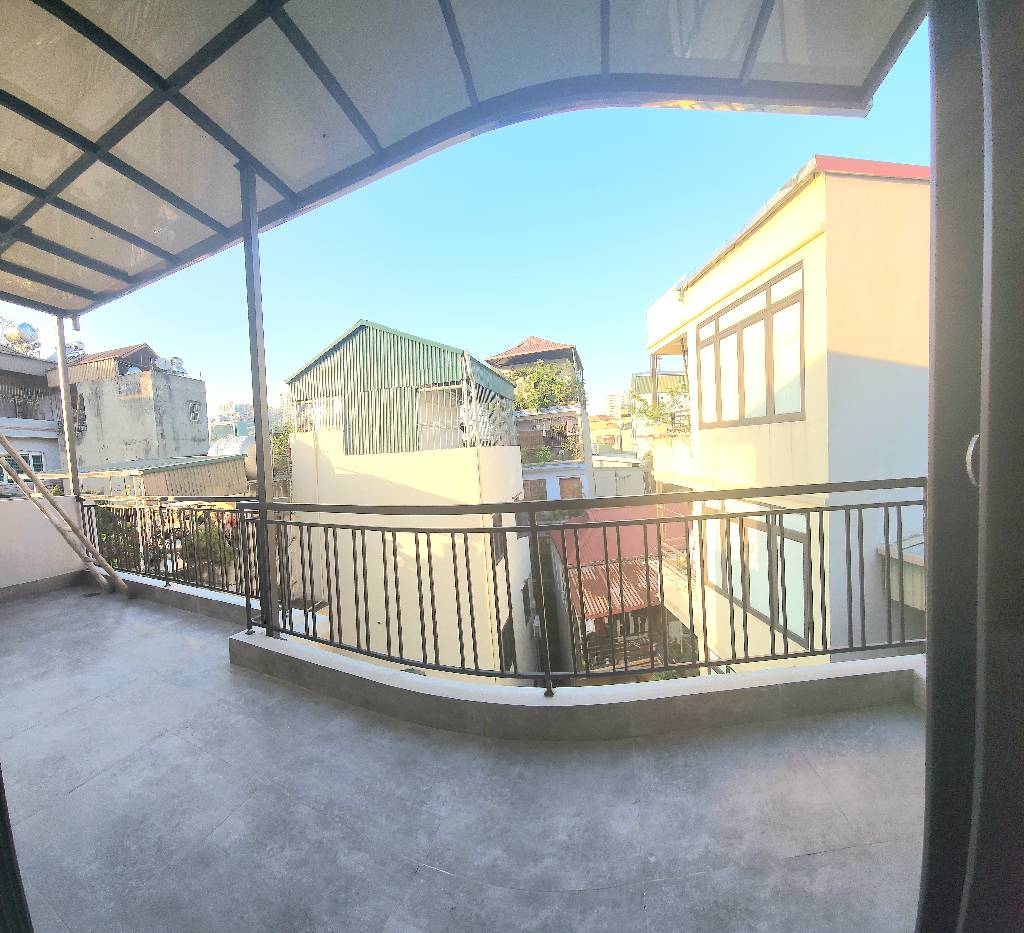 Nhà đẹp 5 tầng có thang máy / hai bà trưng/ 40m2 / 11.3 tỷ / 0866863387