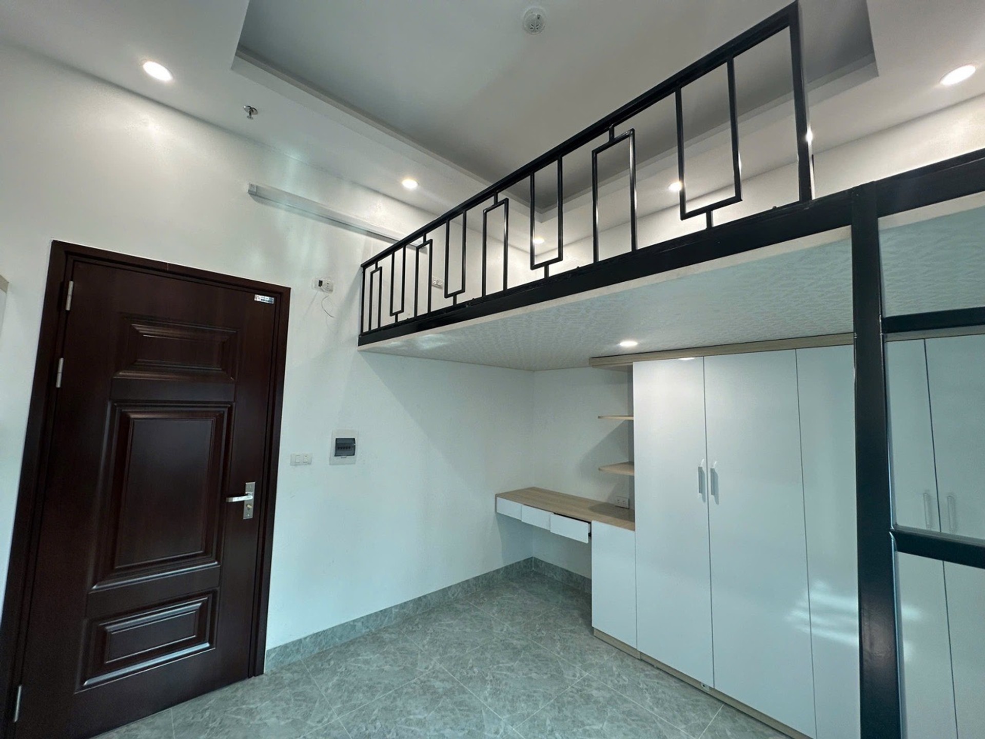 TÒA CHDV Ô TÔ TRÁNH, 64M2, 7 TẦNG, PCCC ĐẦY ĐỦ, TT PHÚ DIỄN LÔ GÓC