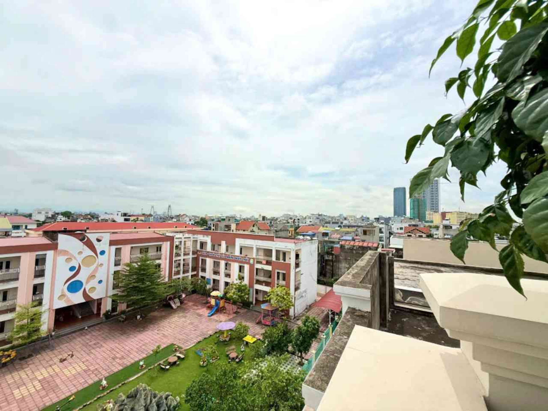 Nhà mặt phố 5 tầng có thang máy tại khu vực An Lạc, Hồng Bàng, Hải Phòng