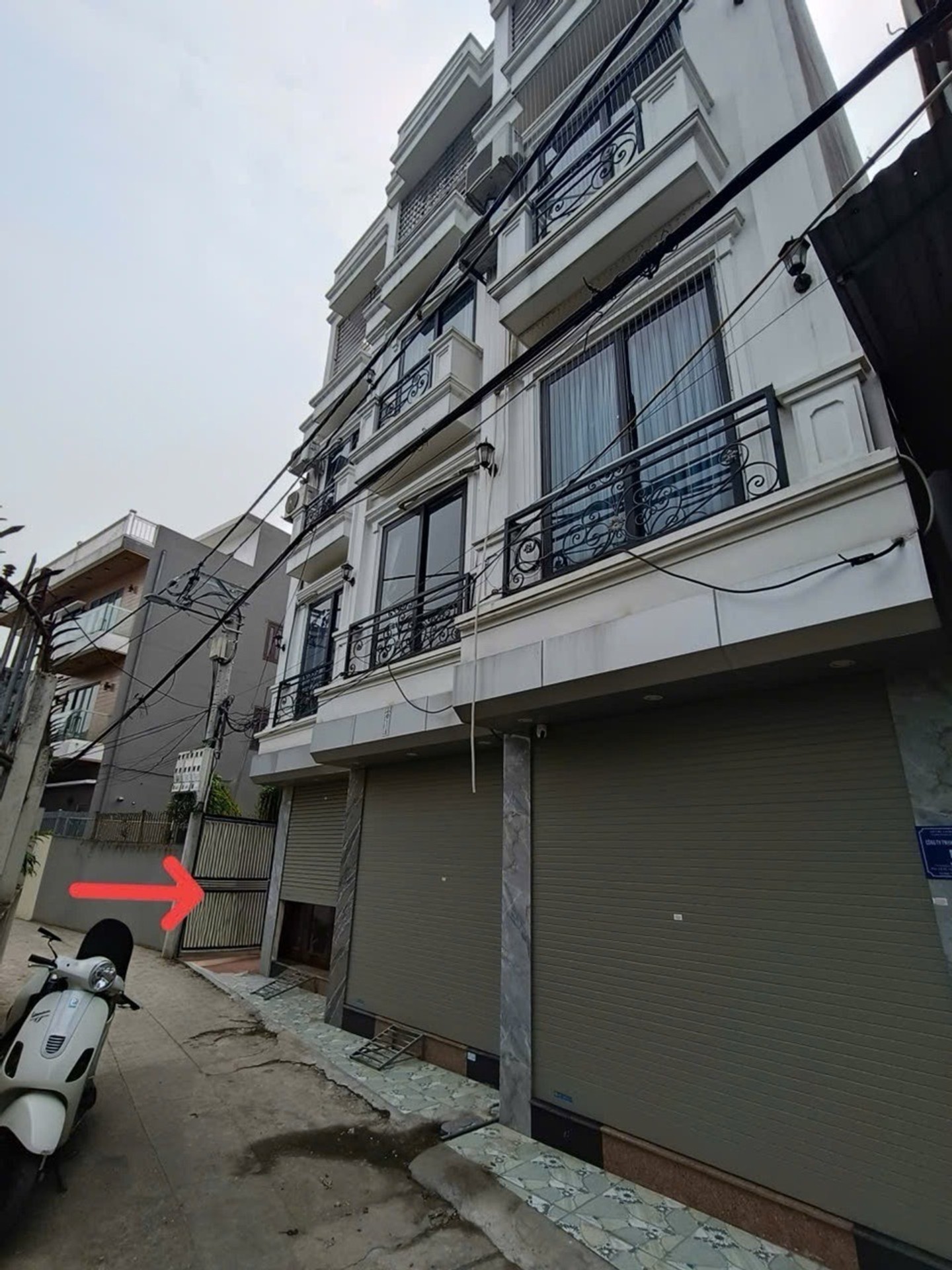 Bán nhà riêng 4 tầng tại Đông Dư, ô tô đỗ cửa, gần tiện ích