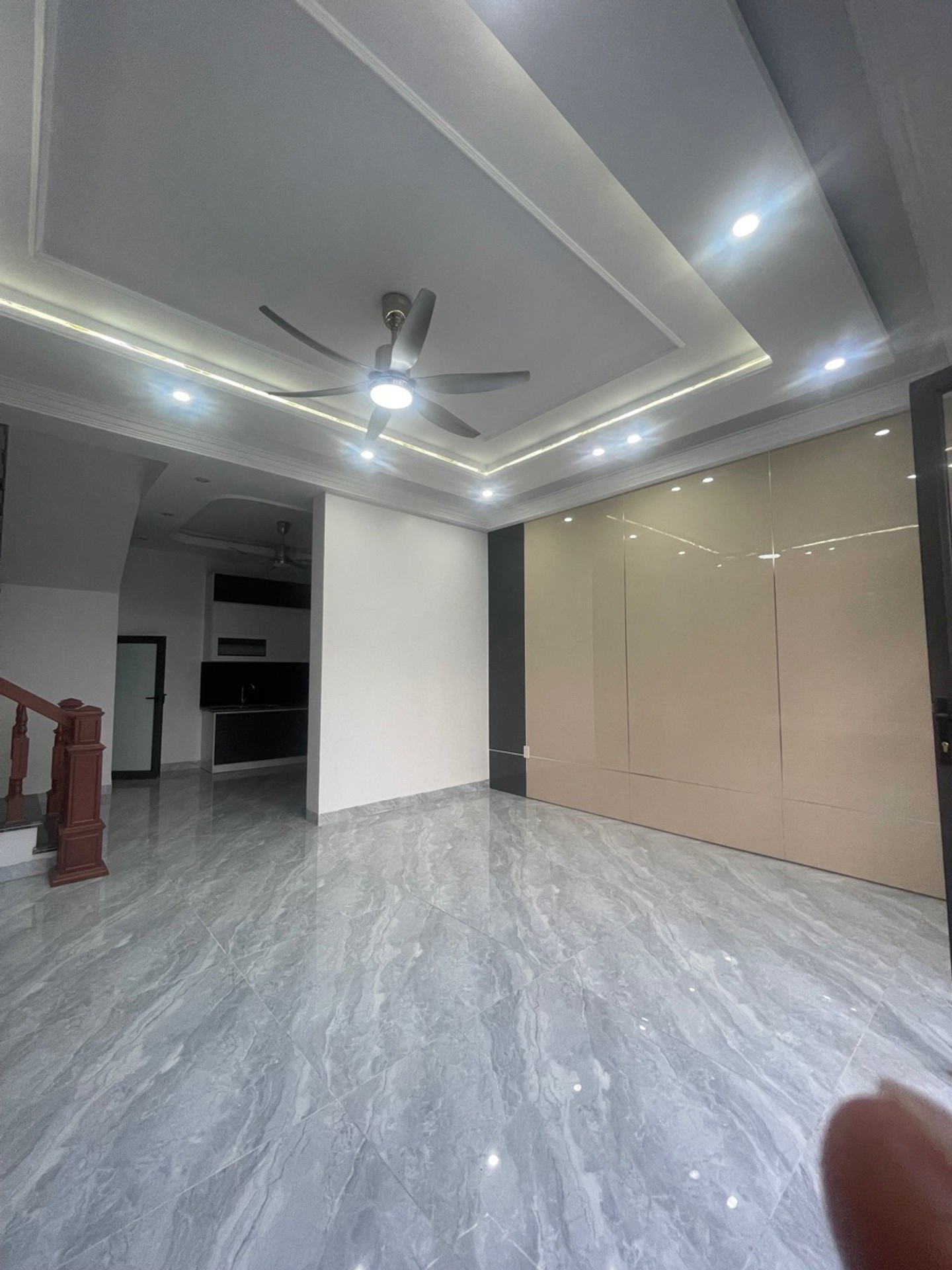 Bán nhà 3 tầng tại Vân Tra - An Đồng
Giá loanh quanh 2,5tỉ