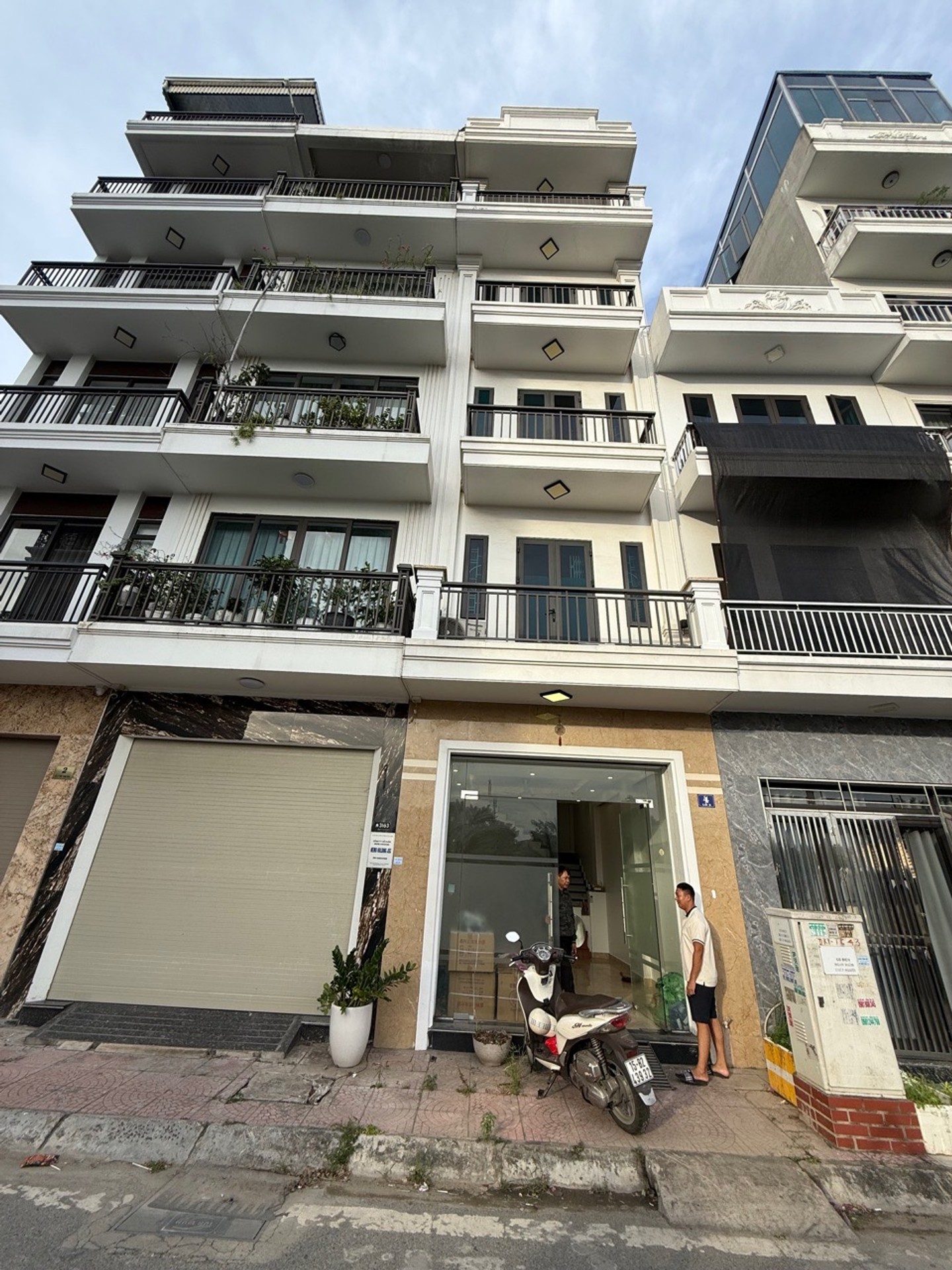 Cơ hội hiếm có sở hữu nhà mặt phố 5 tầng đắc địa tại Hạ Lý, Hải Phòng