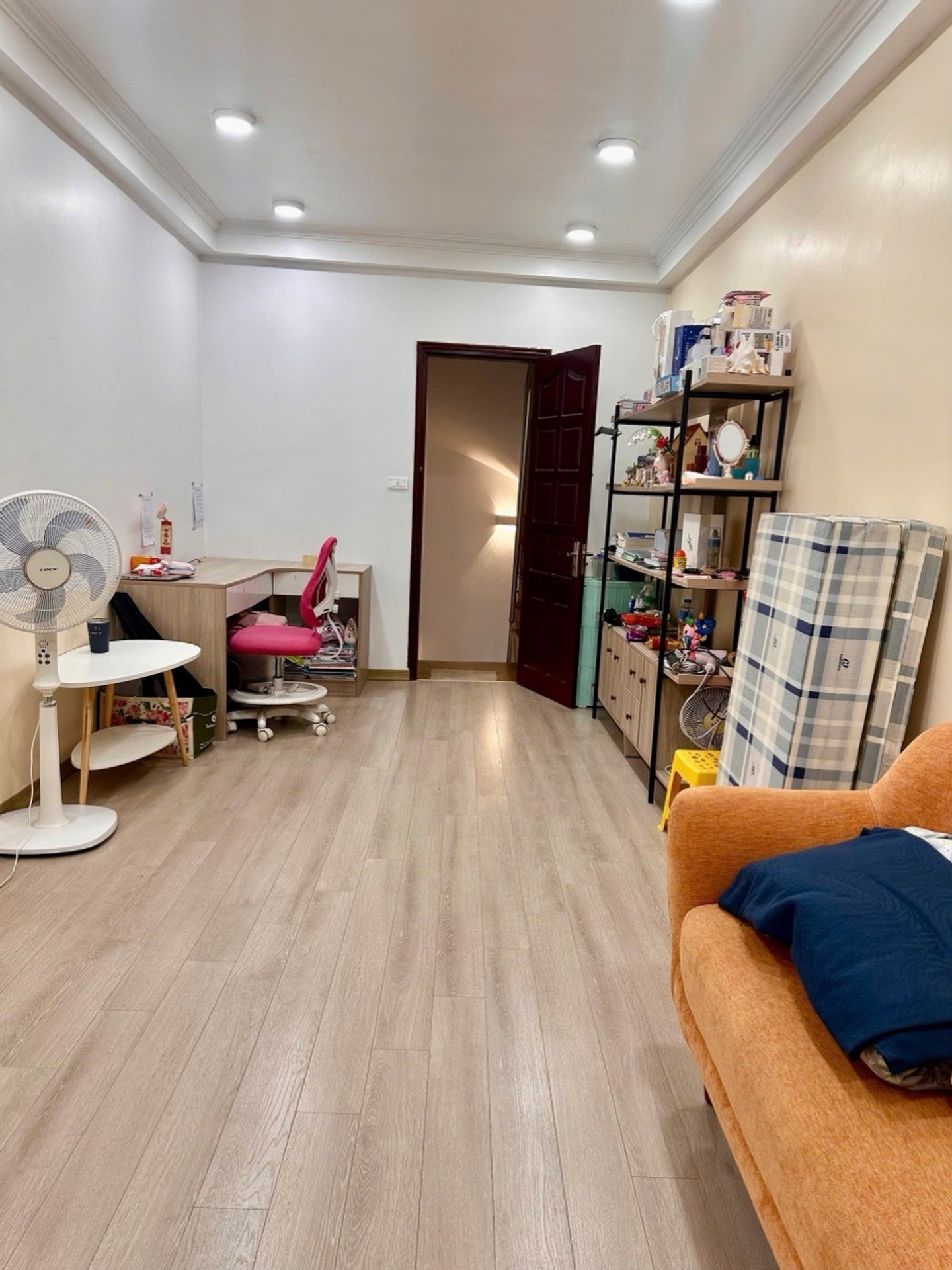 Nhà riêng 5 tầng tại Yên Hòa với vị trí thuận tiện kinh doanh