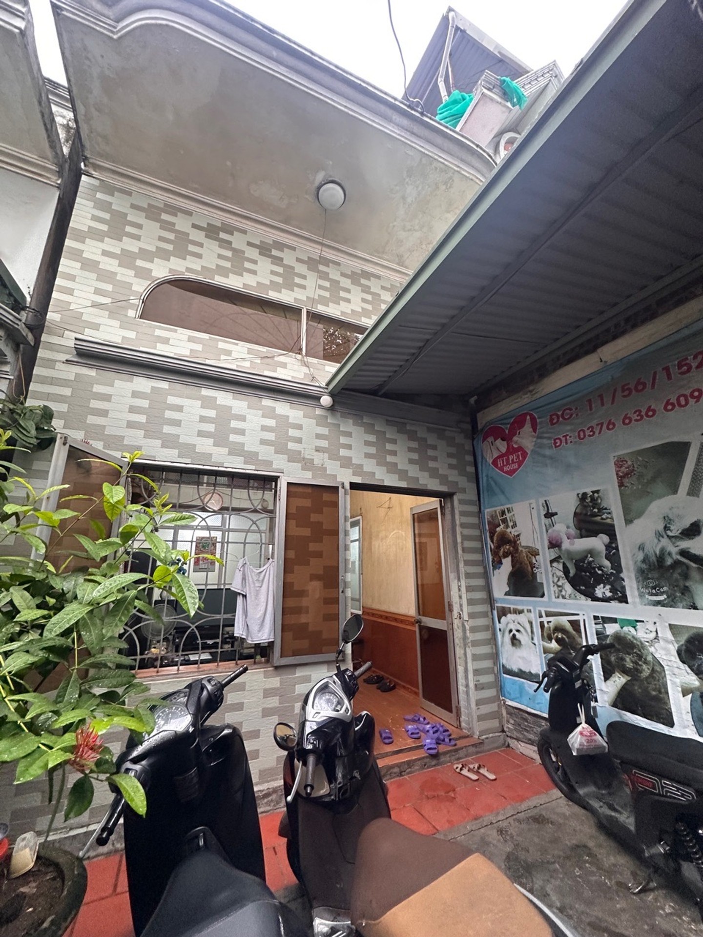 Nhà riêng vị trí trung tâm quận hồ tây, phù hợp kinh doanh và an cư lâu dài