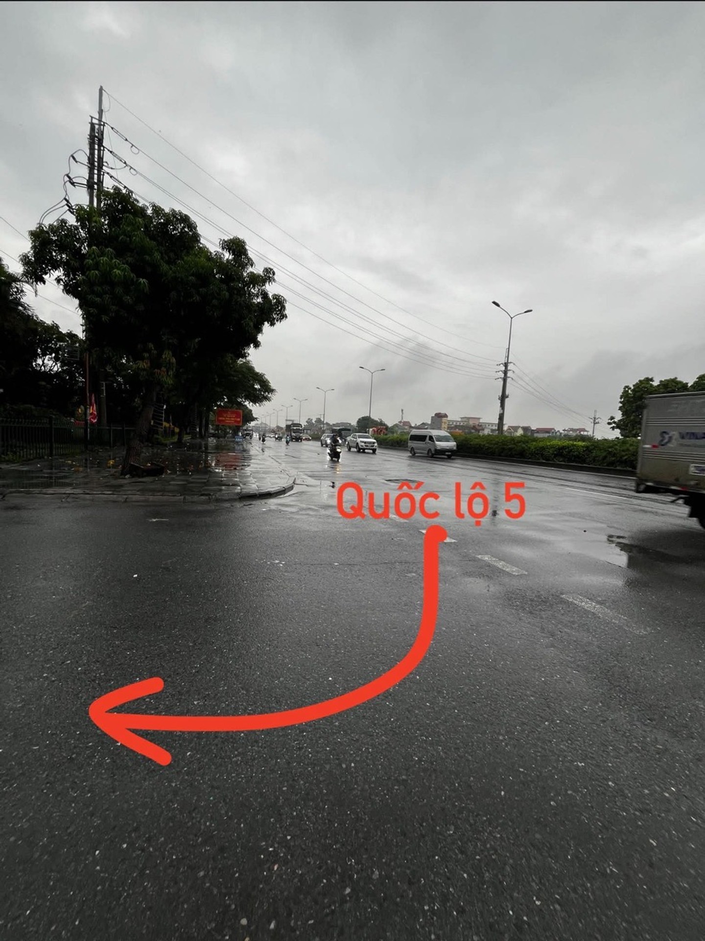 Nhà Lô Góc 2.5 Tầng Kinh Doanh Tại Thuận Quang, Gia Lâm