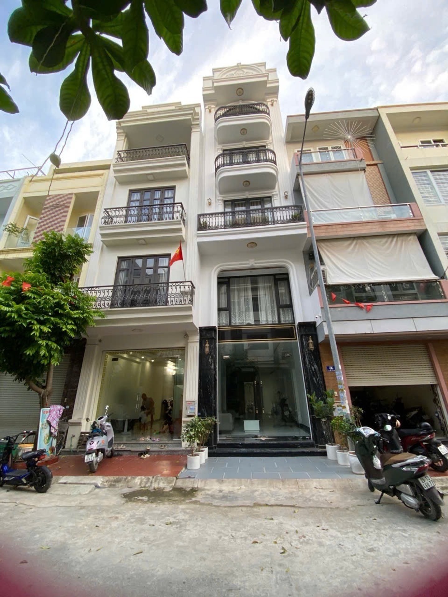 Bán nhà riêng 5 tầng có thang máy tại trung tâm tái định cư Sở Dầu, Hồng Bàng