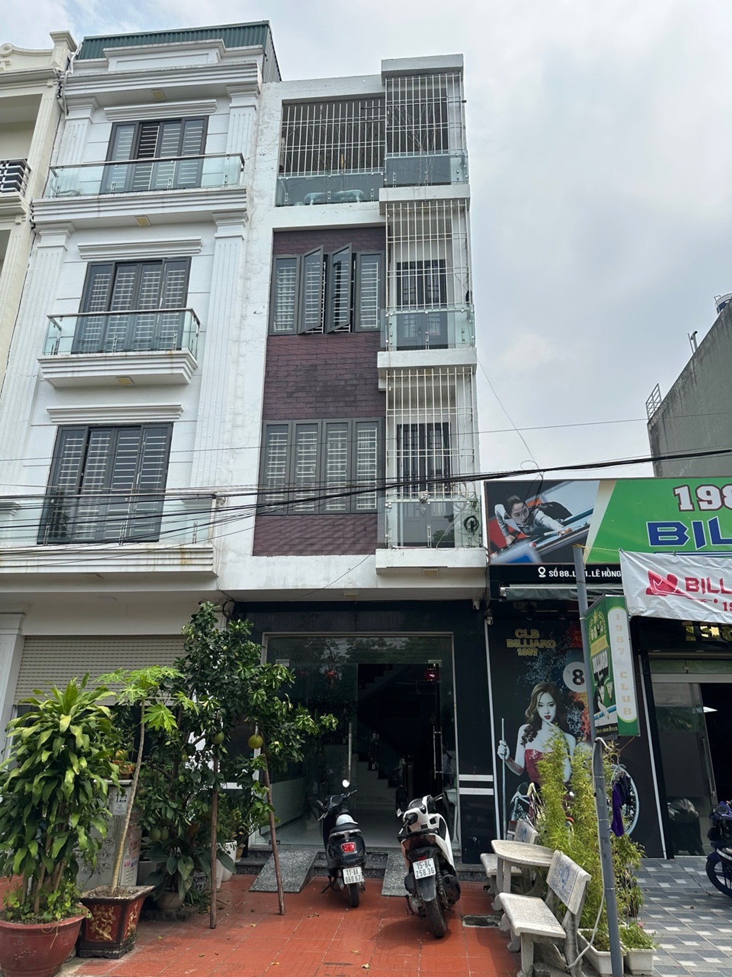 Nhà 4 tầng hiện đại tại khu vực Lê Hồng Phong, Hải An, Hải Phòng
