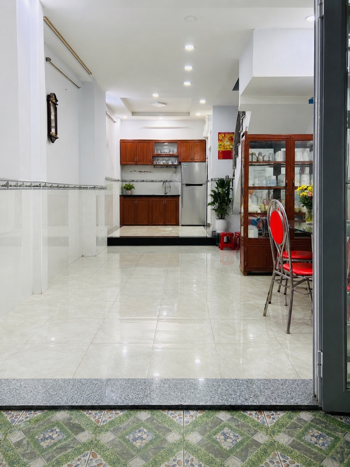 Bán nhà riêng lô góc 2 tầng, Tân Thuận Quận 7, dòng tiền cho thuê ổn định - 0934 194 634 Em Quý