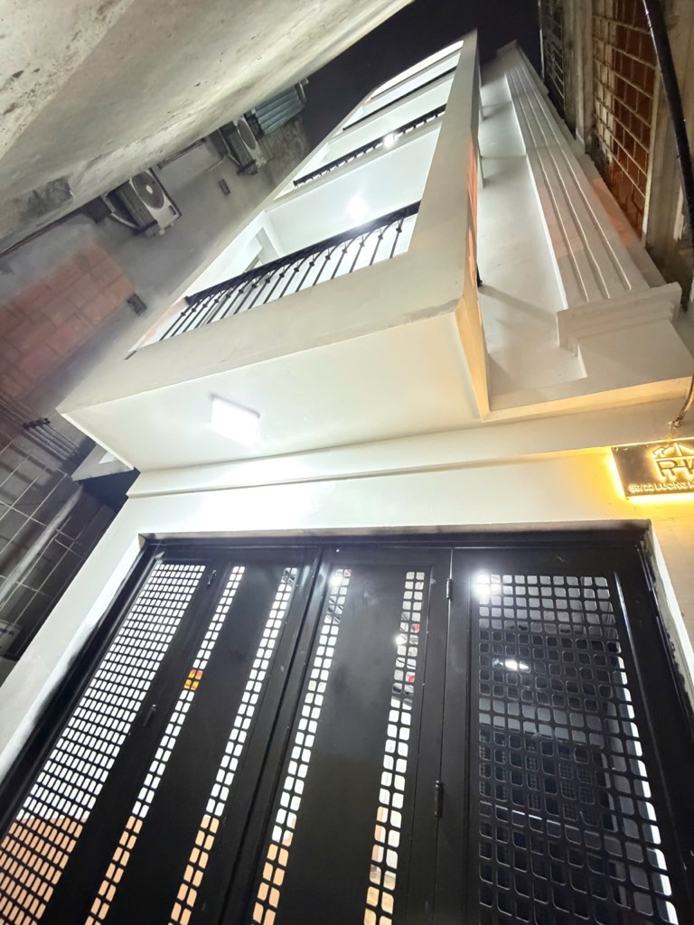 Cơ hội Vàng Sở Hữu Nhà 6 Tầng Thang Máy Tại Phường Lương Khánh Thiện