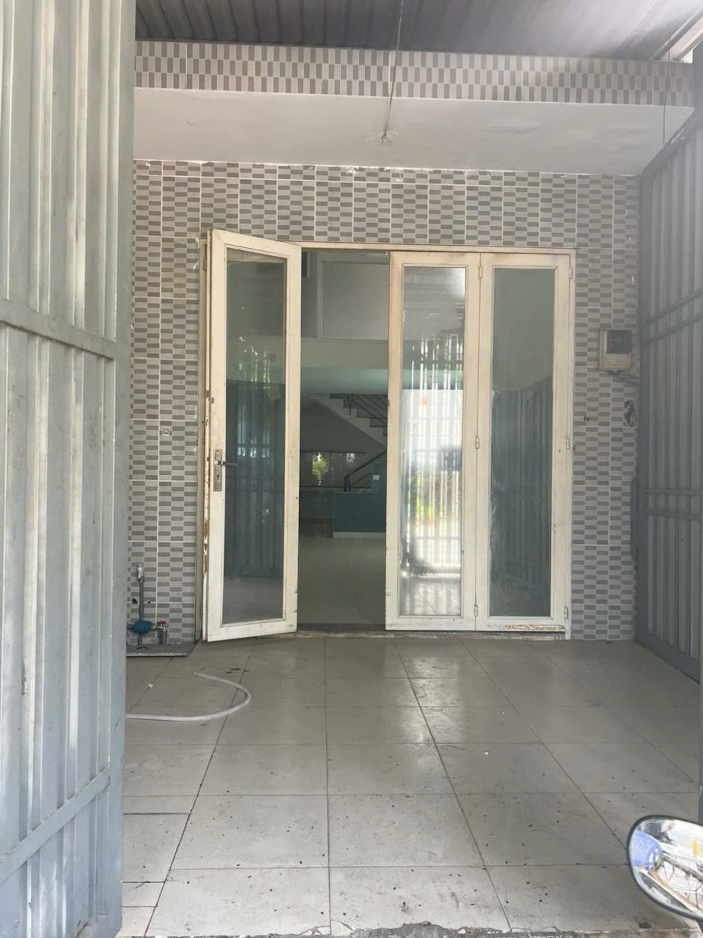 Bán nhà mặt tiền đường rộng 16m tại Phường Tân Quý, Tân Phú
