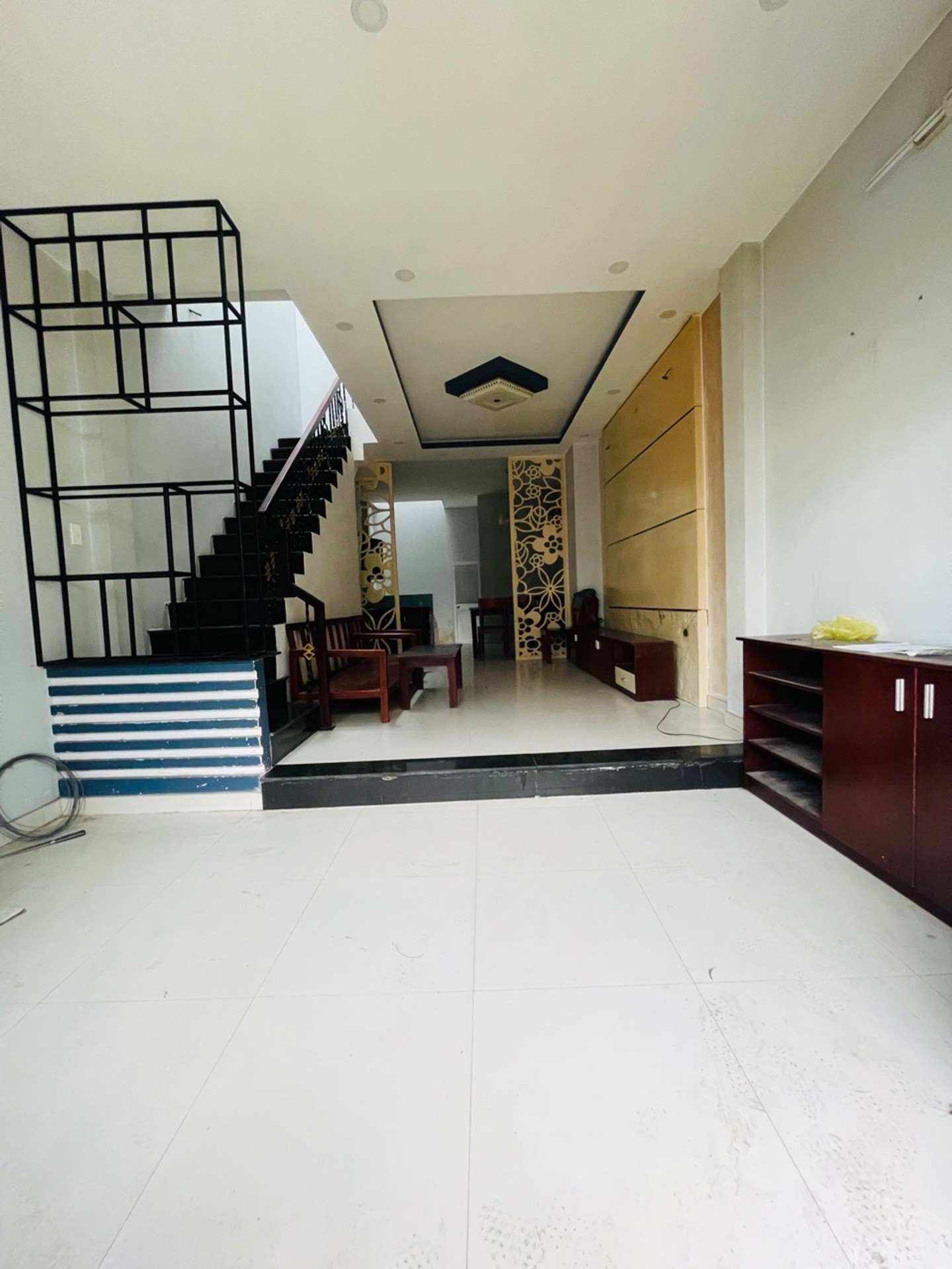 Nhà 2 tầng 56m2 hẻm xe hơi Thạnh Xuân giá 3,4 tỷ