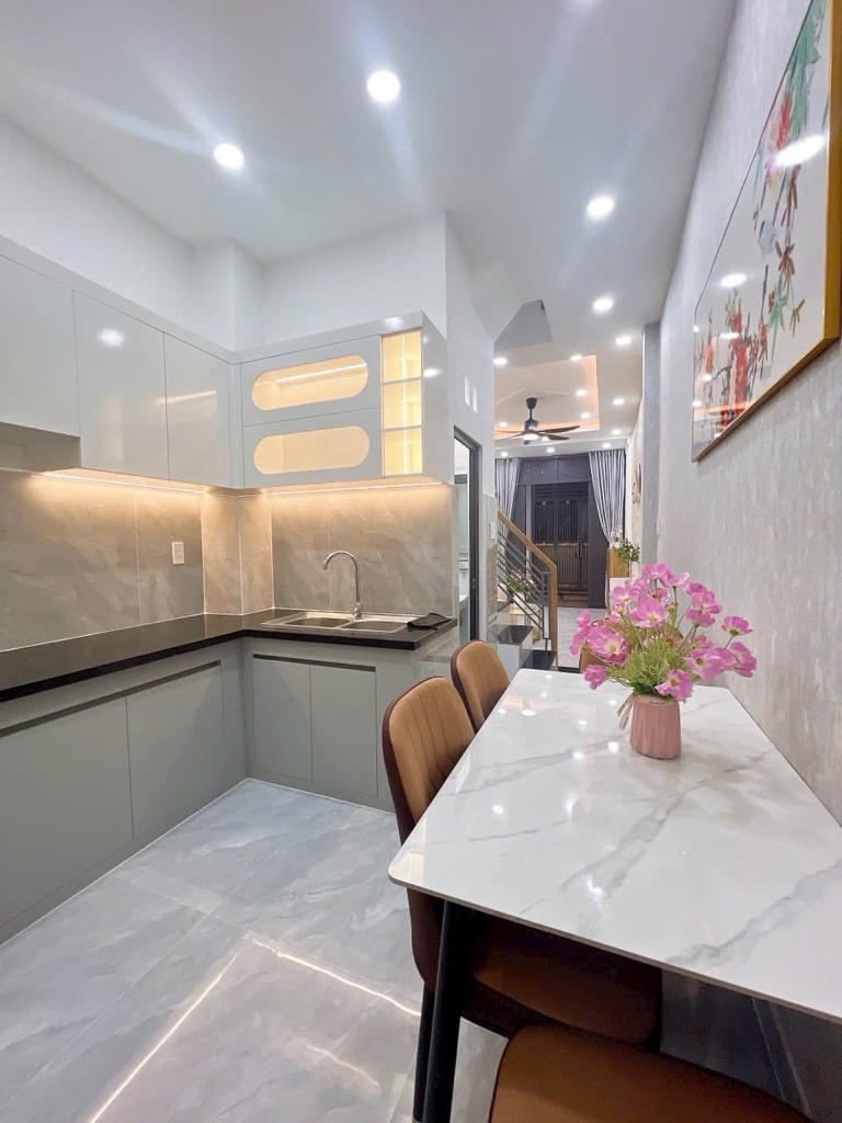 Nhà 2 tầng 2 PN Quang Trung, giá hạ còn 4.5 tỷ, pháp lý đầy đủ