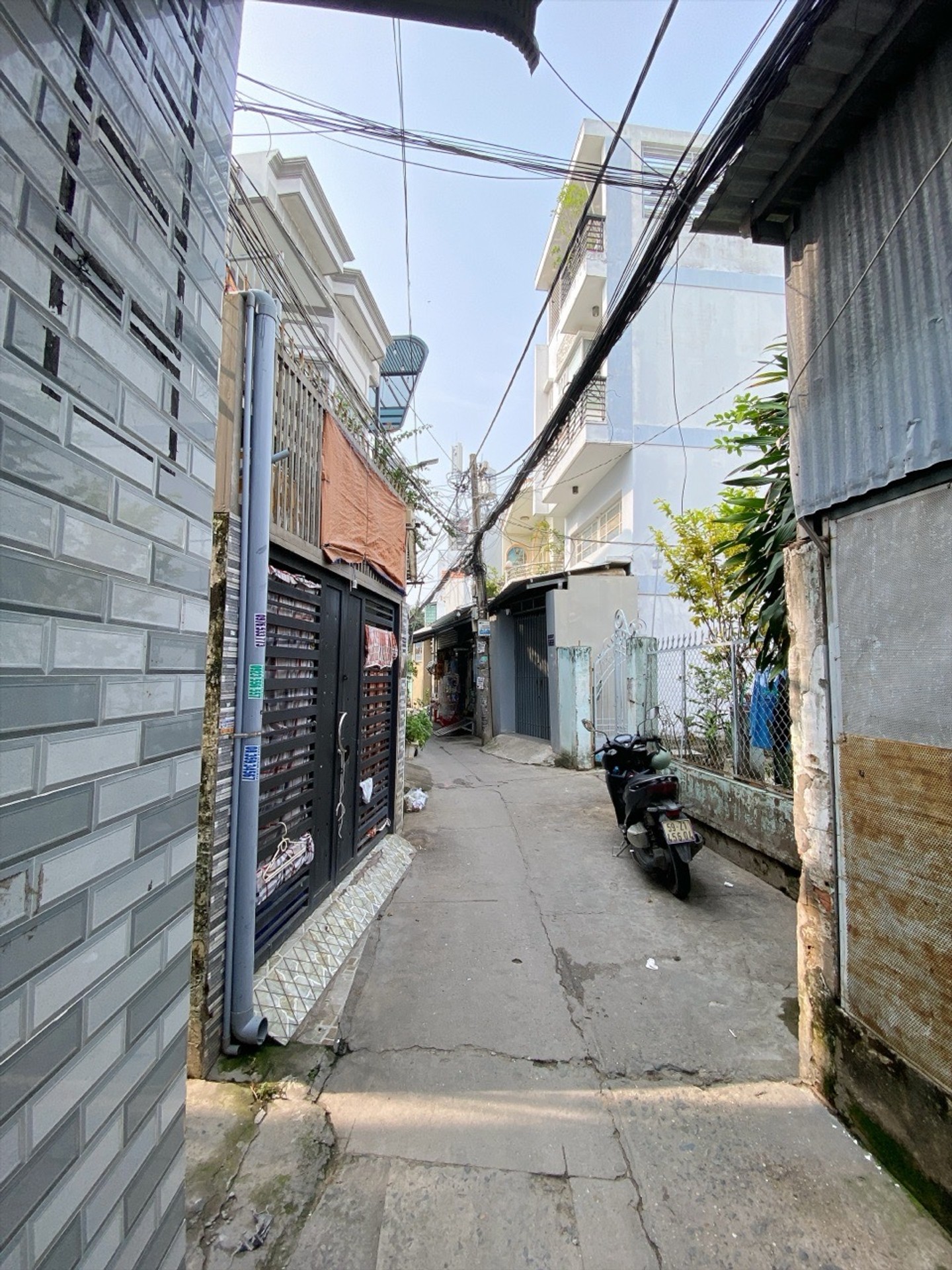 Cơ hội sở hữu nhà 3 tầng giá tốt tại Phú Thuận Quận 7 cũ