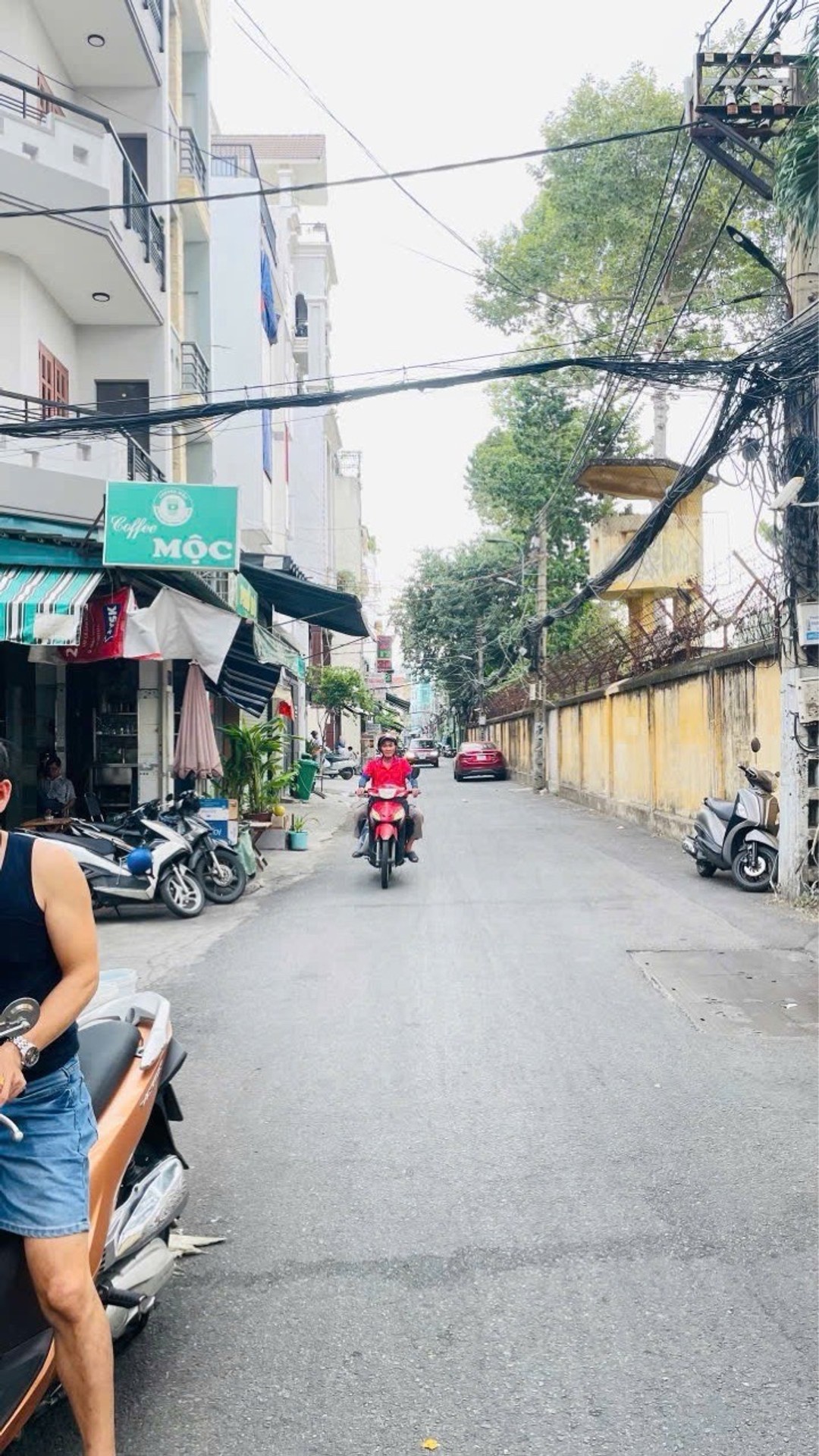 Nhà Ba Mặt Tiền Thoáng Đẹp Trung Tâm Quận 10